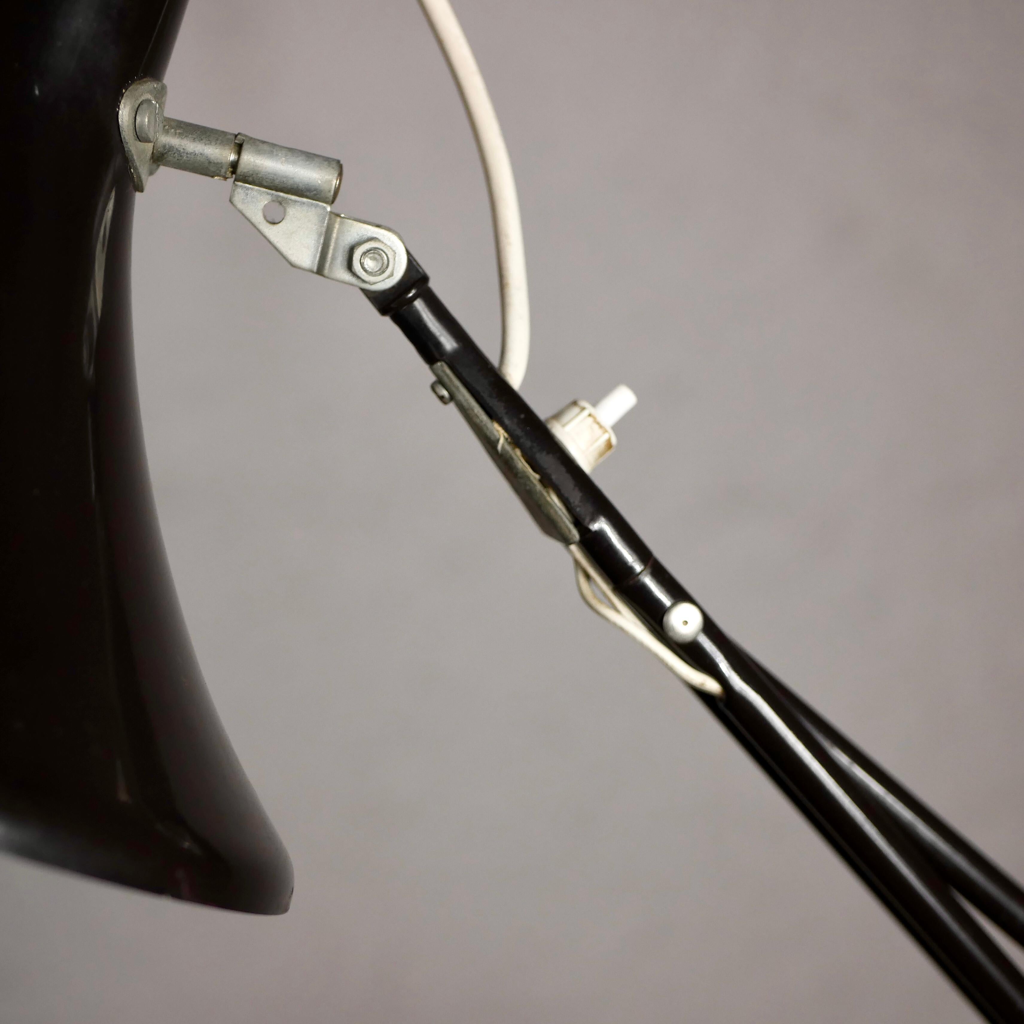 Lampe d'architecte française de style Luxor, brun foncé, années 1960 4