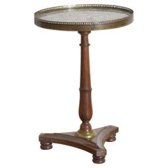 French LXVI Style Mahogany
Brass Marble-Top Cocktail Table, 1stq 20th Cen. Antique French LXVI Style Mahogany
Brass Marble-Top Cocktail Table, 1stq 20th Cen.