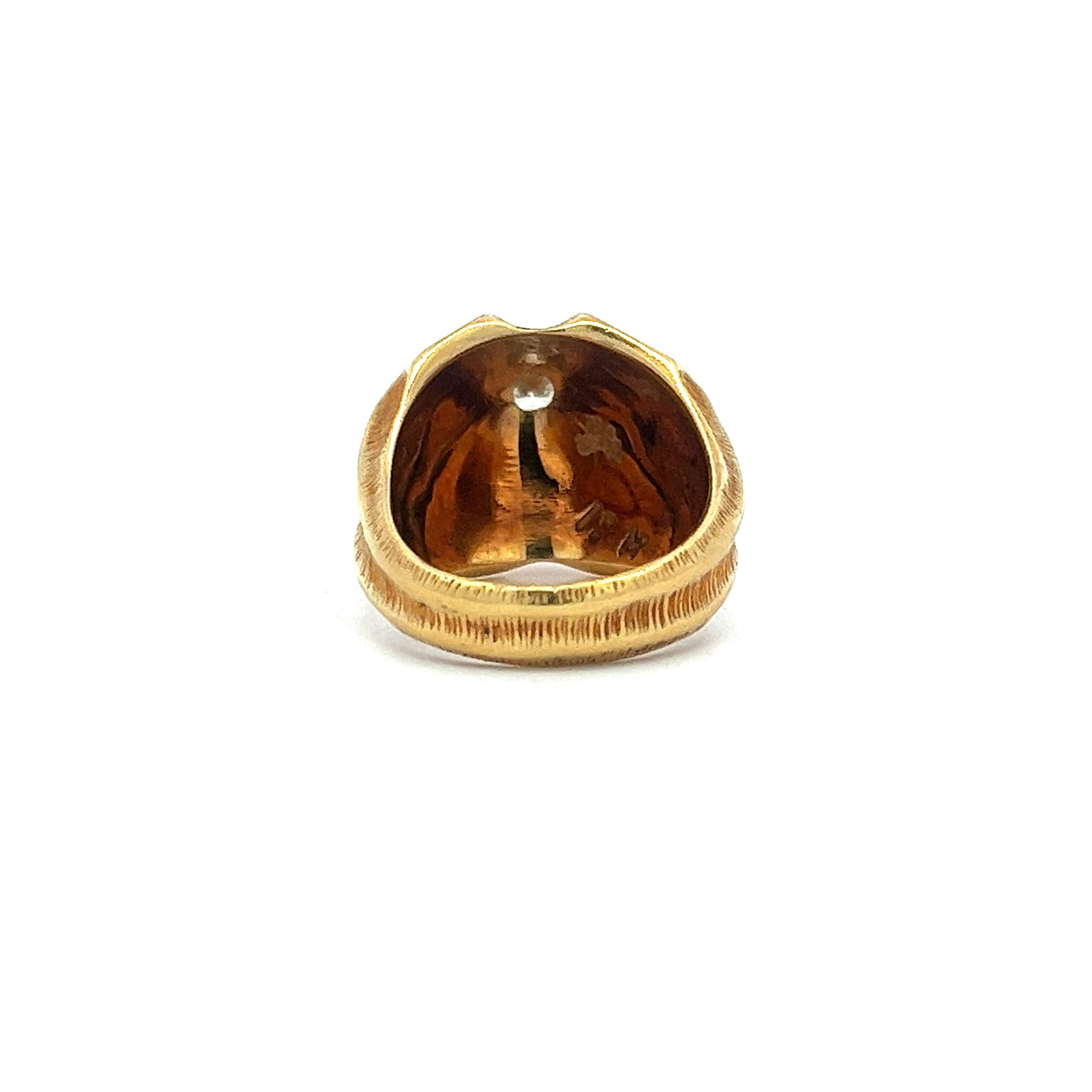 Vintage Modernist Webbed 18 Karat Yellow Gold Dome Diamond Ring  3