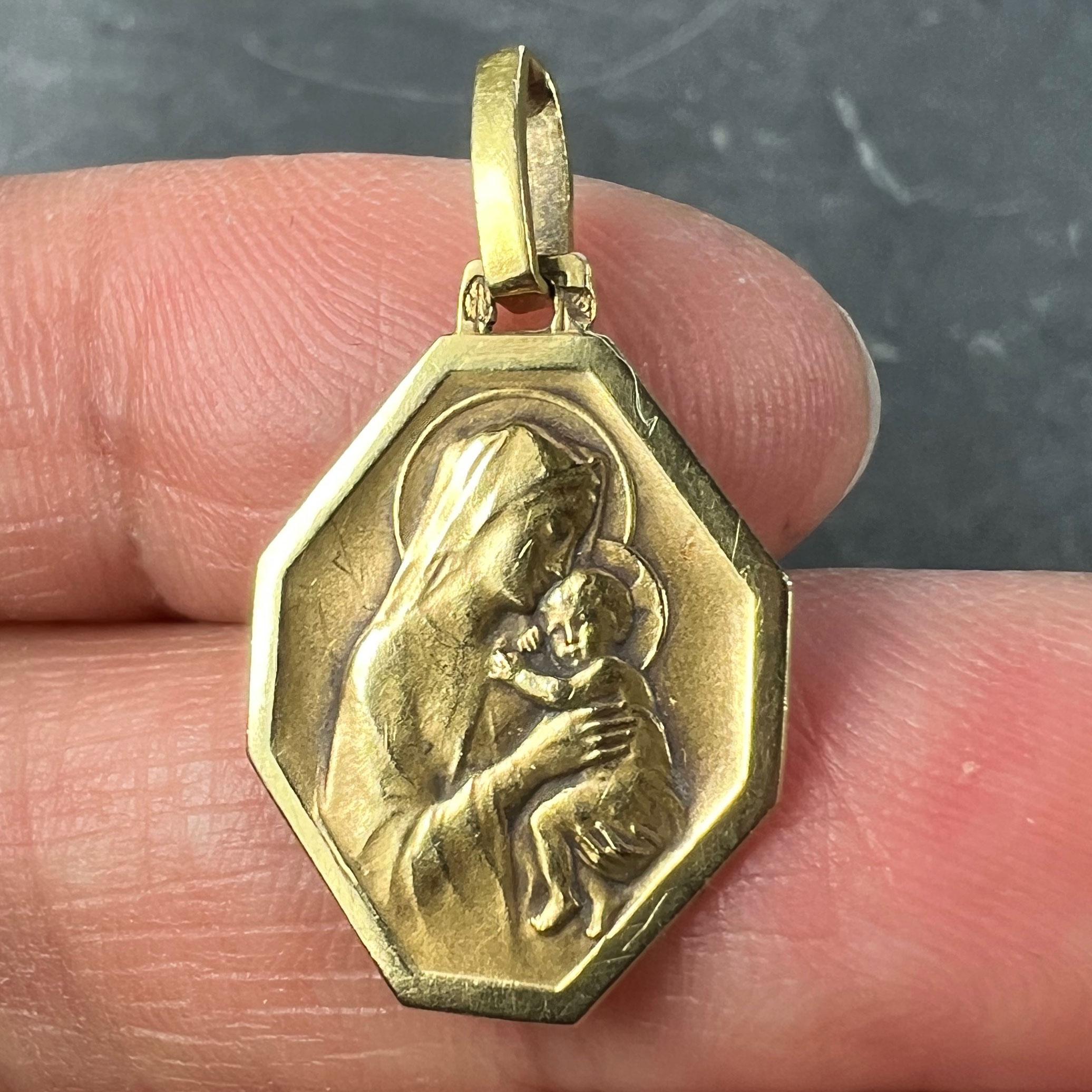 Women's or Men's French Madonna and Child 18K Yellow Gold Medal Pendant For Sale