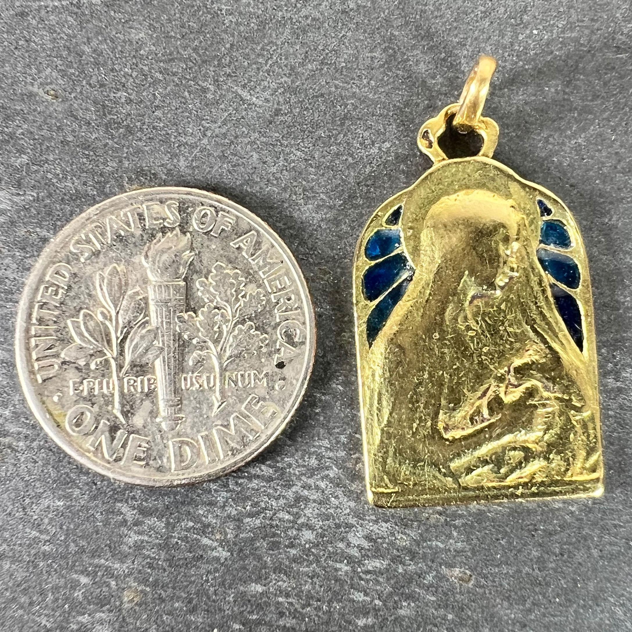 French Madonna and Child Plique A Jour Enamel 18K Yellow Gold Charm Pendant For Sale 9