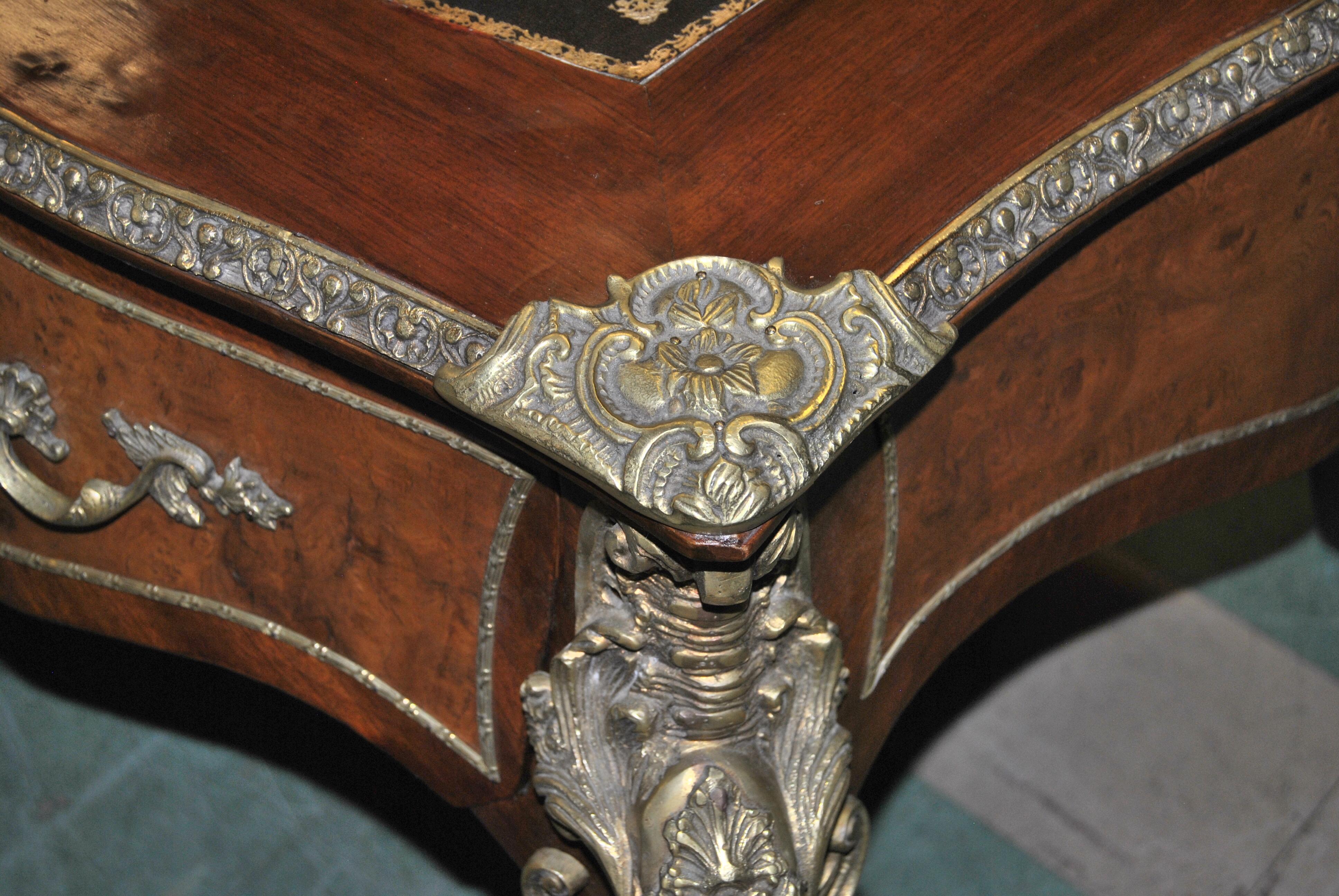 French Mahogany and Burr Walnut Gilt Ormolu Writing Desk / Bureau Plat 5