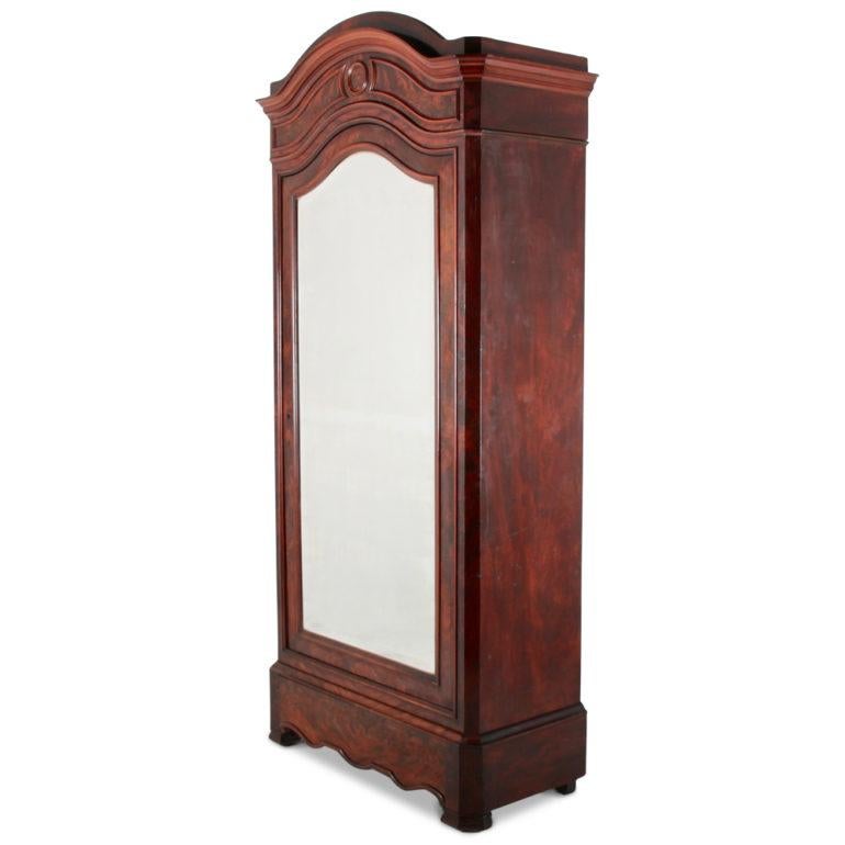 French Mahogany Armoire In Excellent Condition In Vancouver, British Columbia