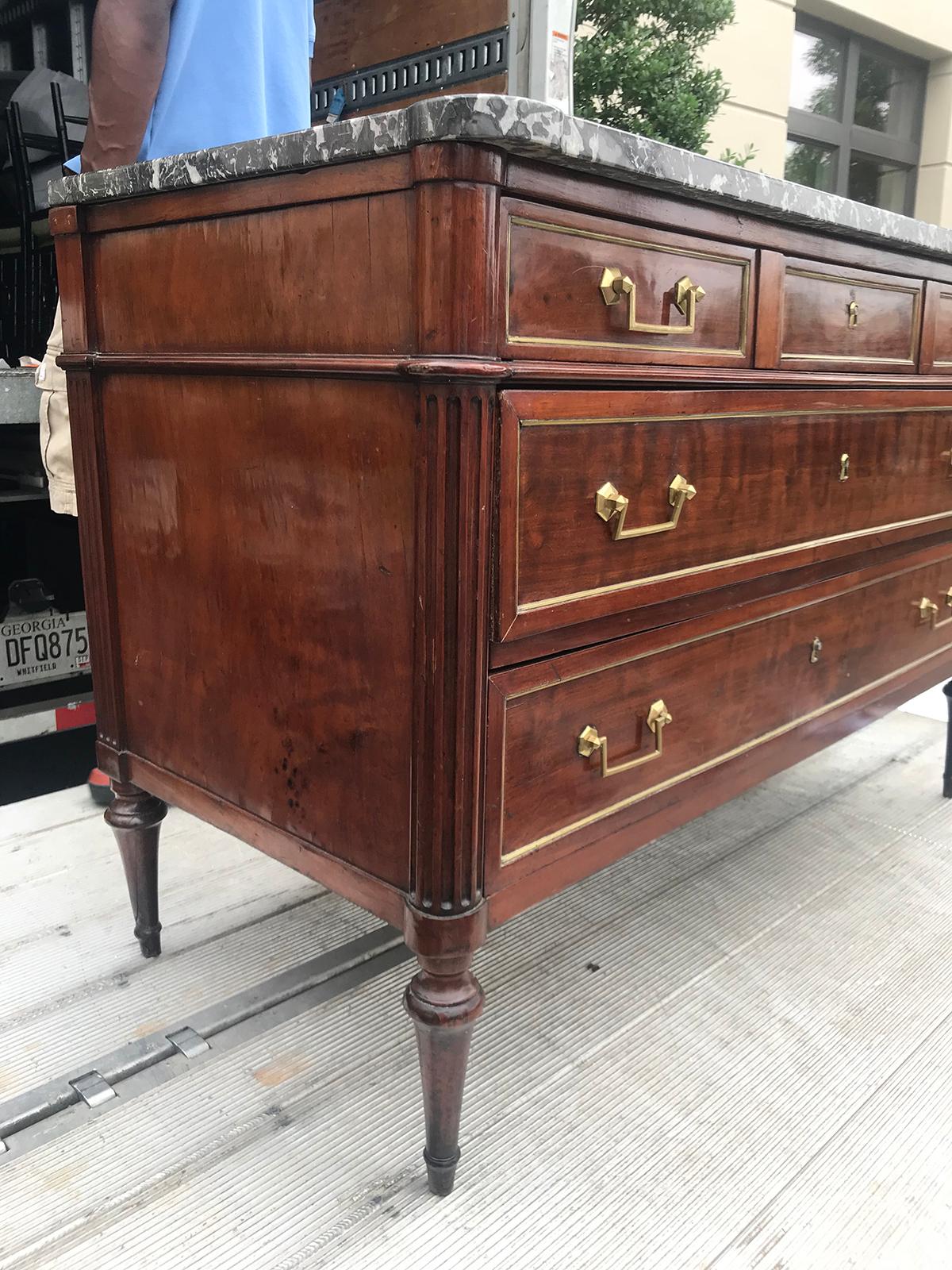 French Mahogany Commode with Marble Top in the Style of Louis XVI, circa 1800 1