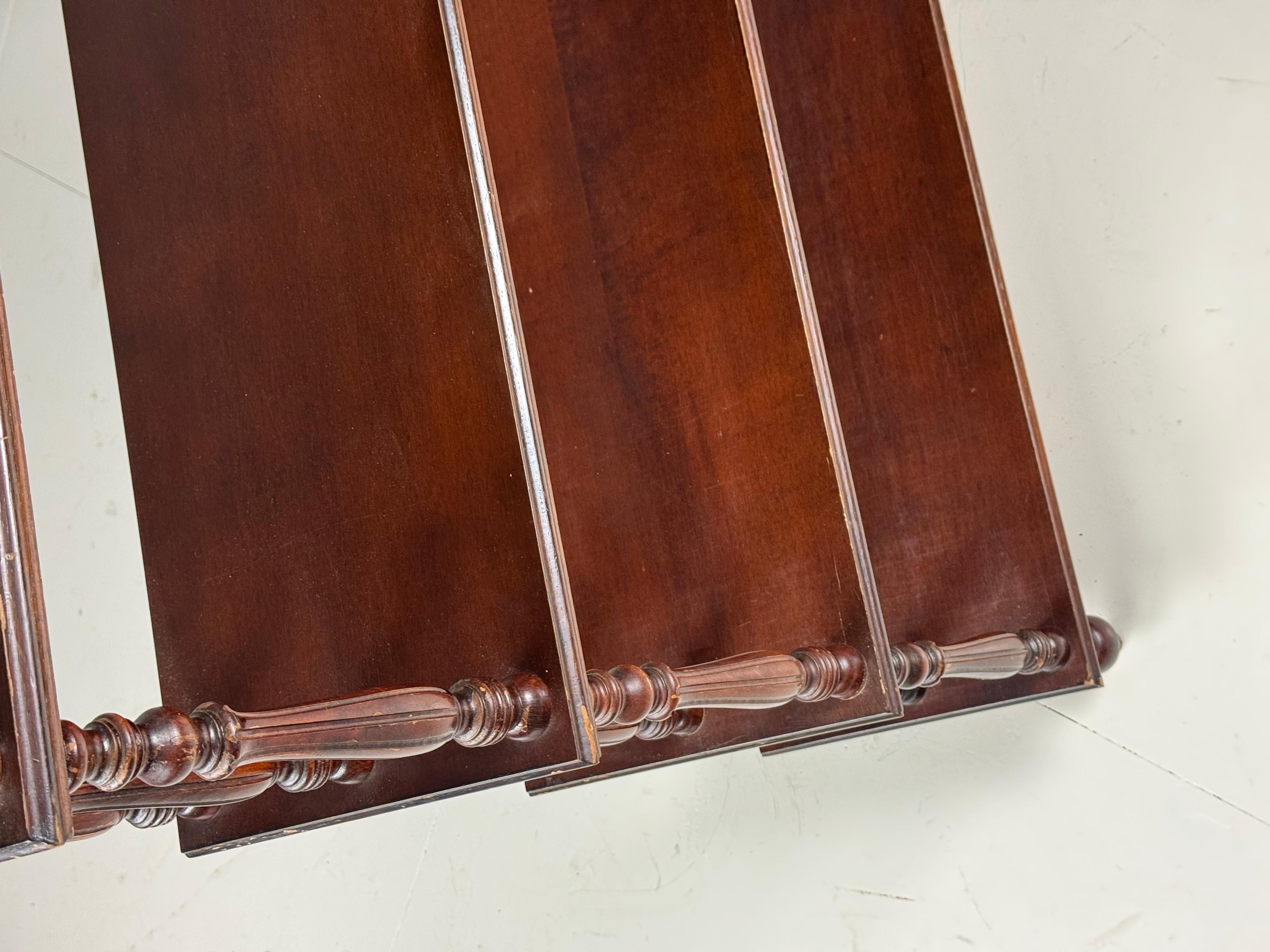 Tavolozza francese in mogano in vendita 5