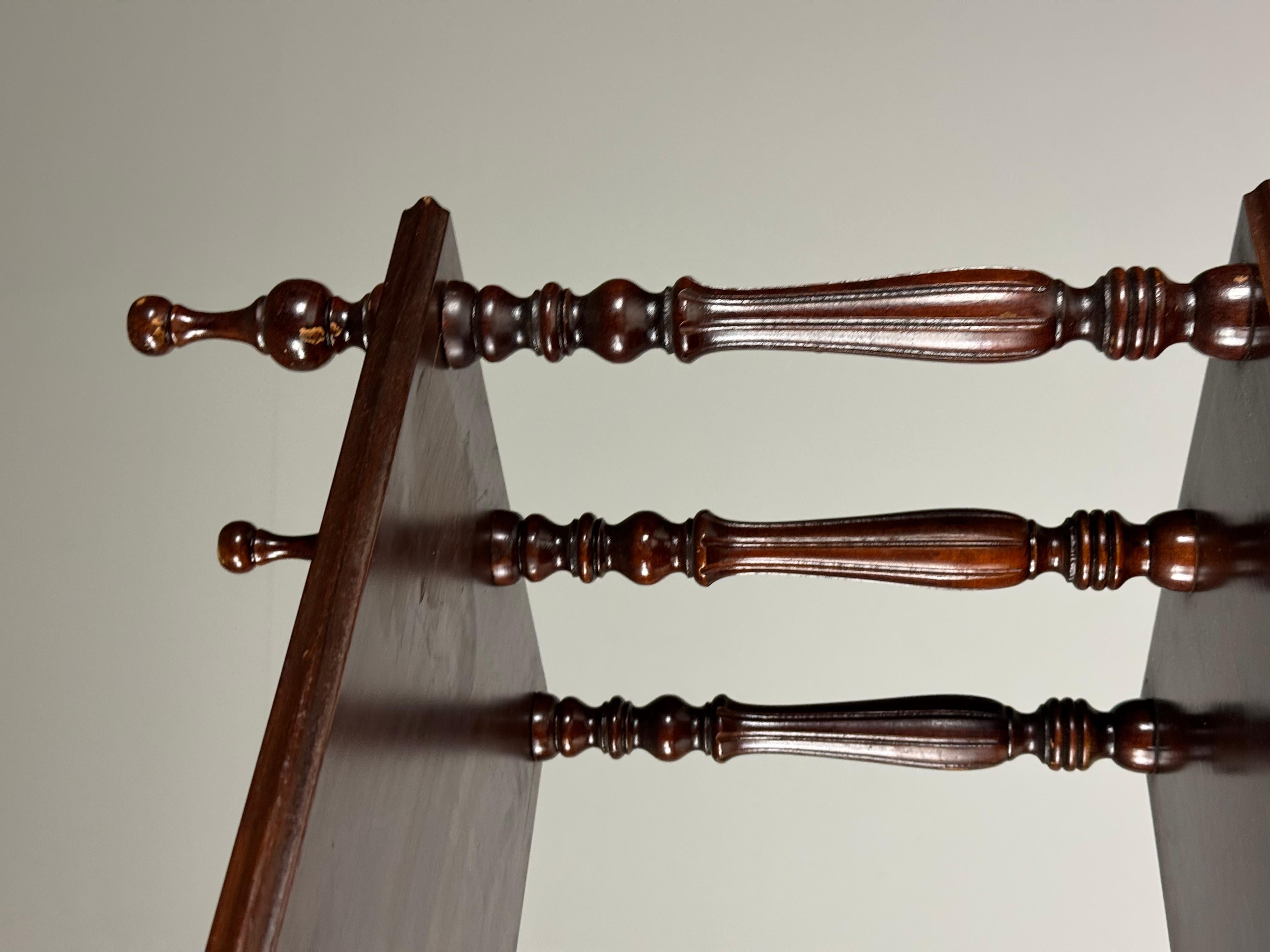 Tavolozza francese in mogano in vendita 2