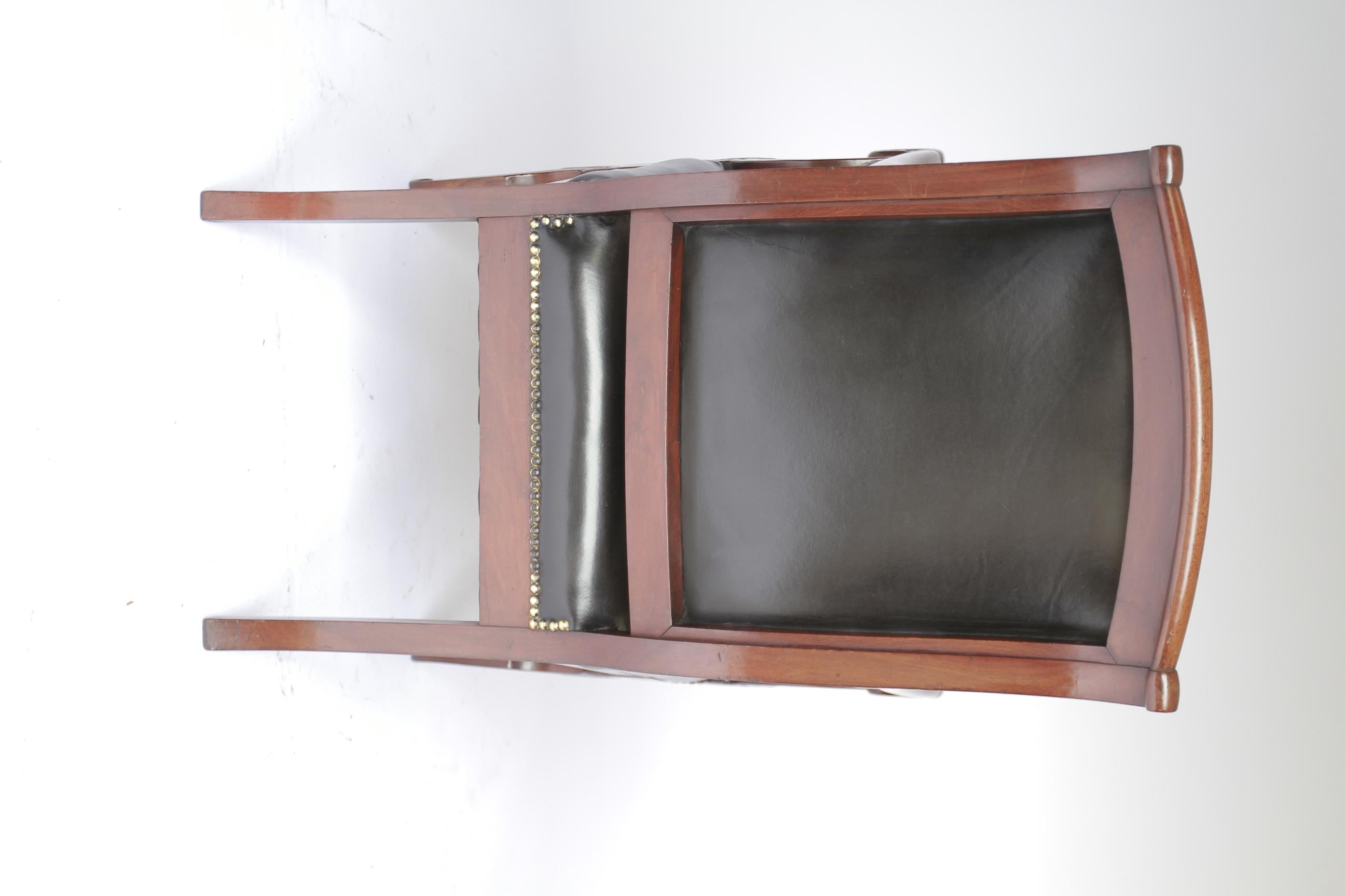 Restauration Acajou français et cuir  Chaise de bibliothèque Vers 1820 en vente