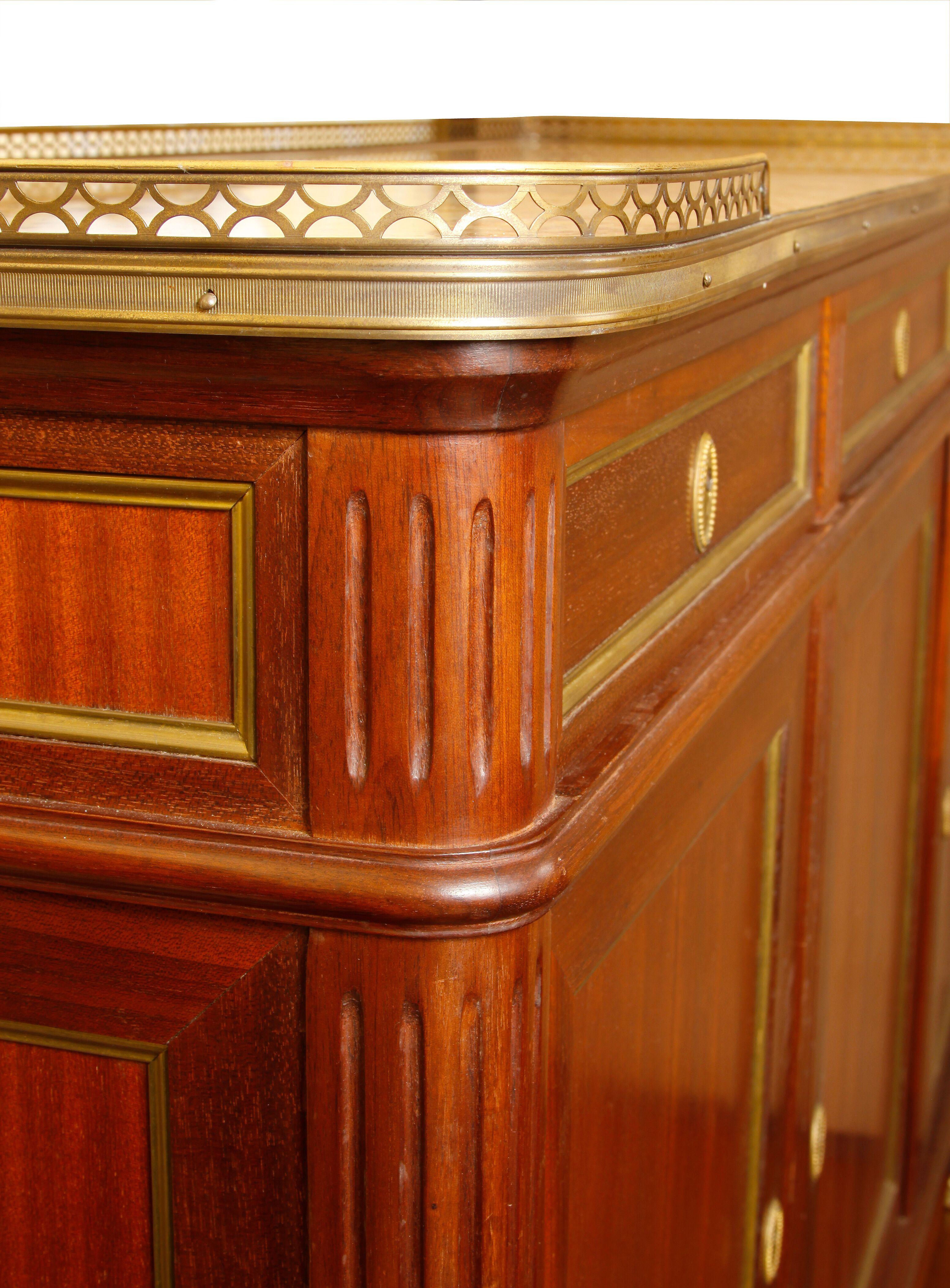 French Mahogany Louis XVI Style Sideboard, circa 1940 In Good Condition In Locust Valley, NY