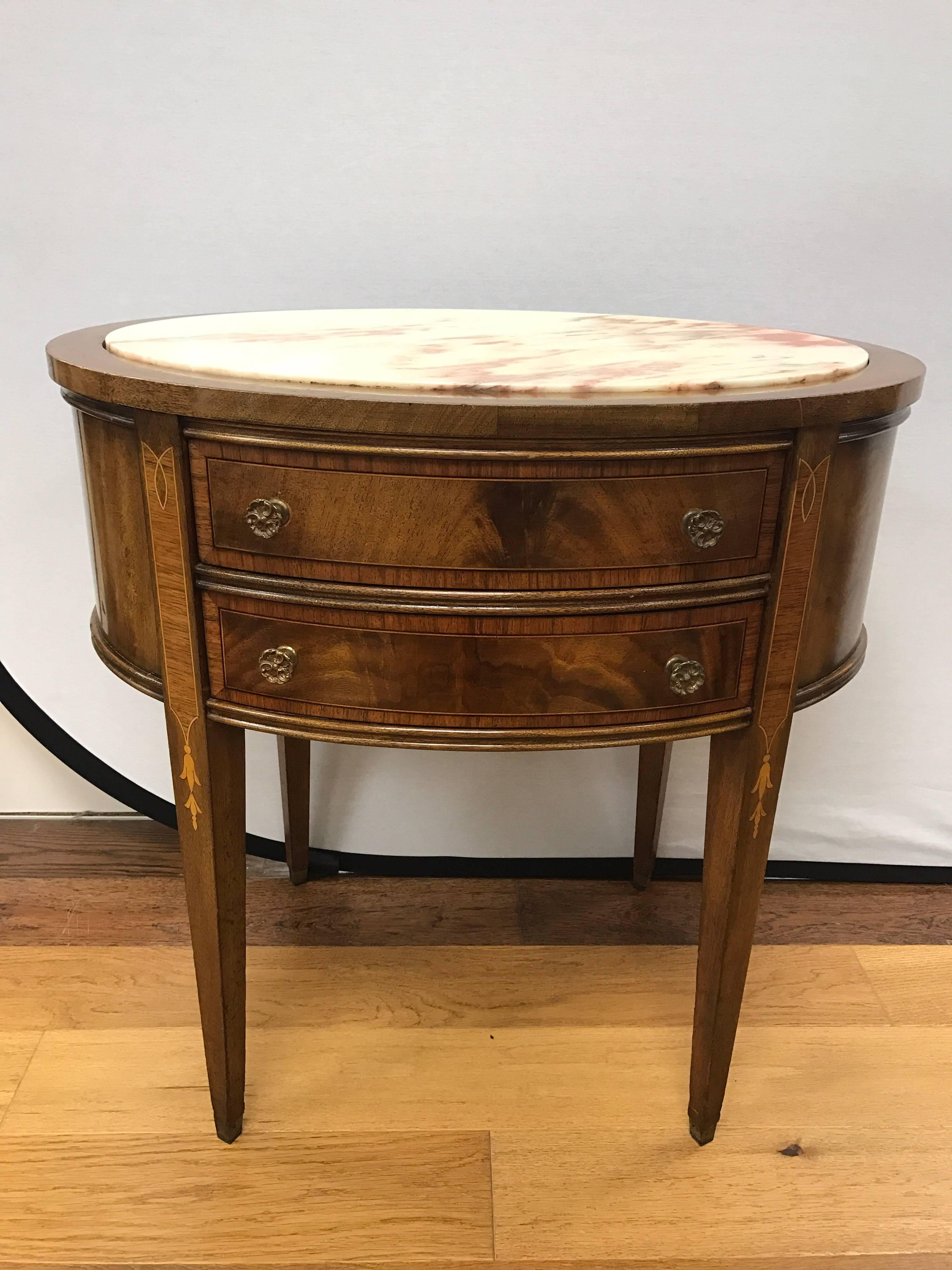 French Mahogany Oval Marble-Top Nightstands End Tables In Excellent Condition In West Hartford, CT