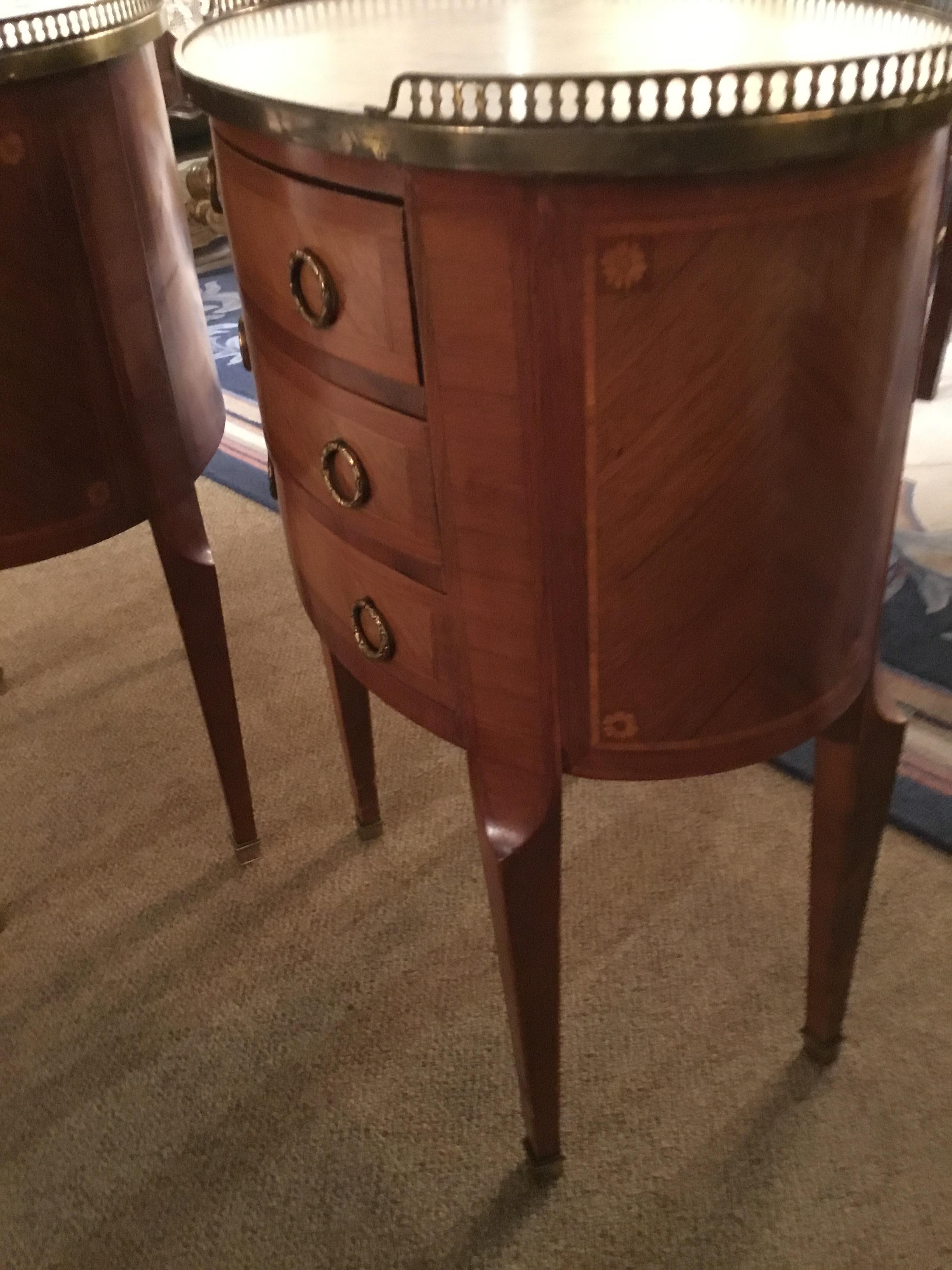 French Mahogany pair of occasional tables in oval form with marble tops 3