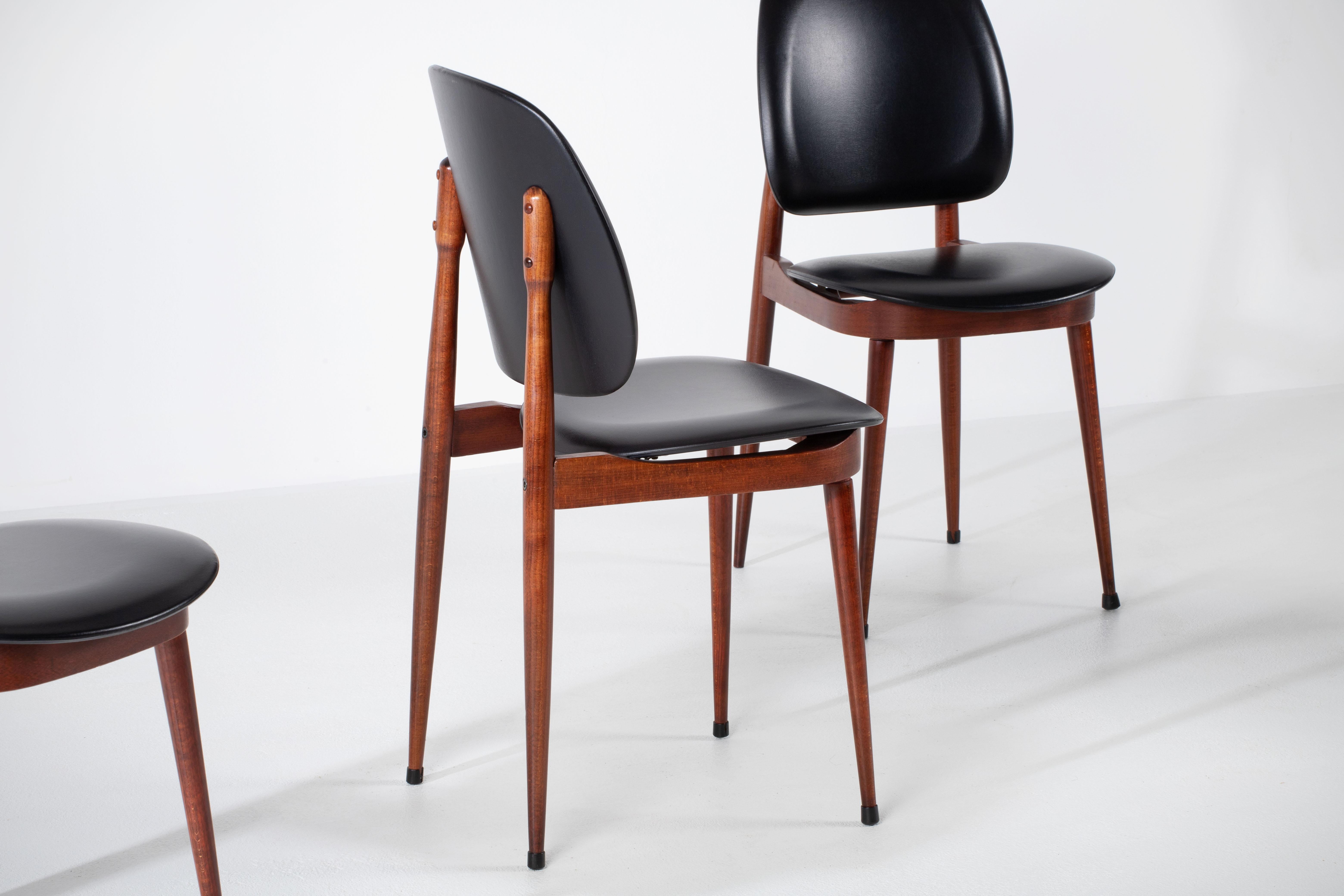 French Mahogany Pegase Chairs by Pierre Guariche for Baumann, 1960s, Set of 4 For Sale 5