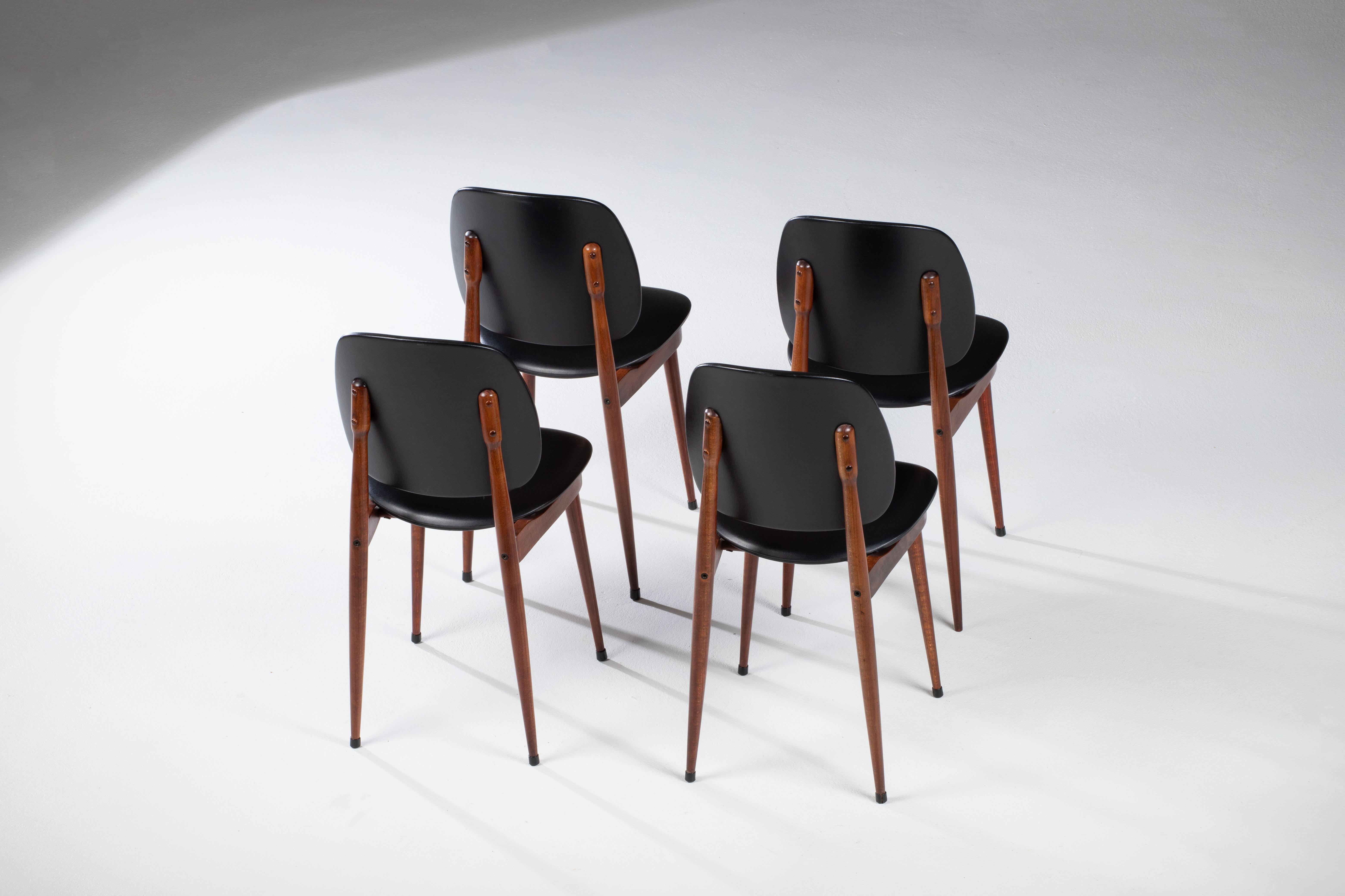French Mahogany Pegase Chairs by Pierre Guariche for Baumann, 1960s, Set of 4 For Sale 15