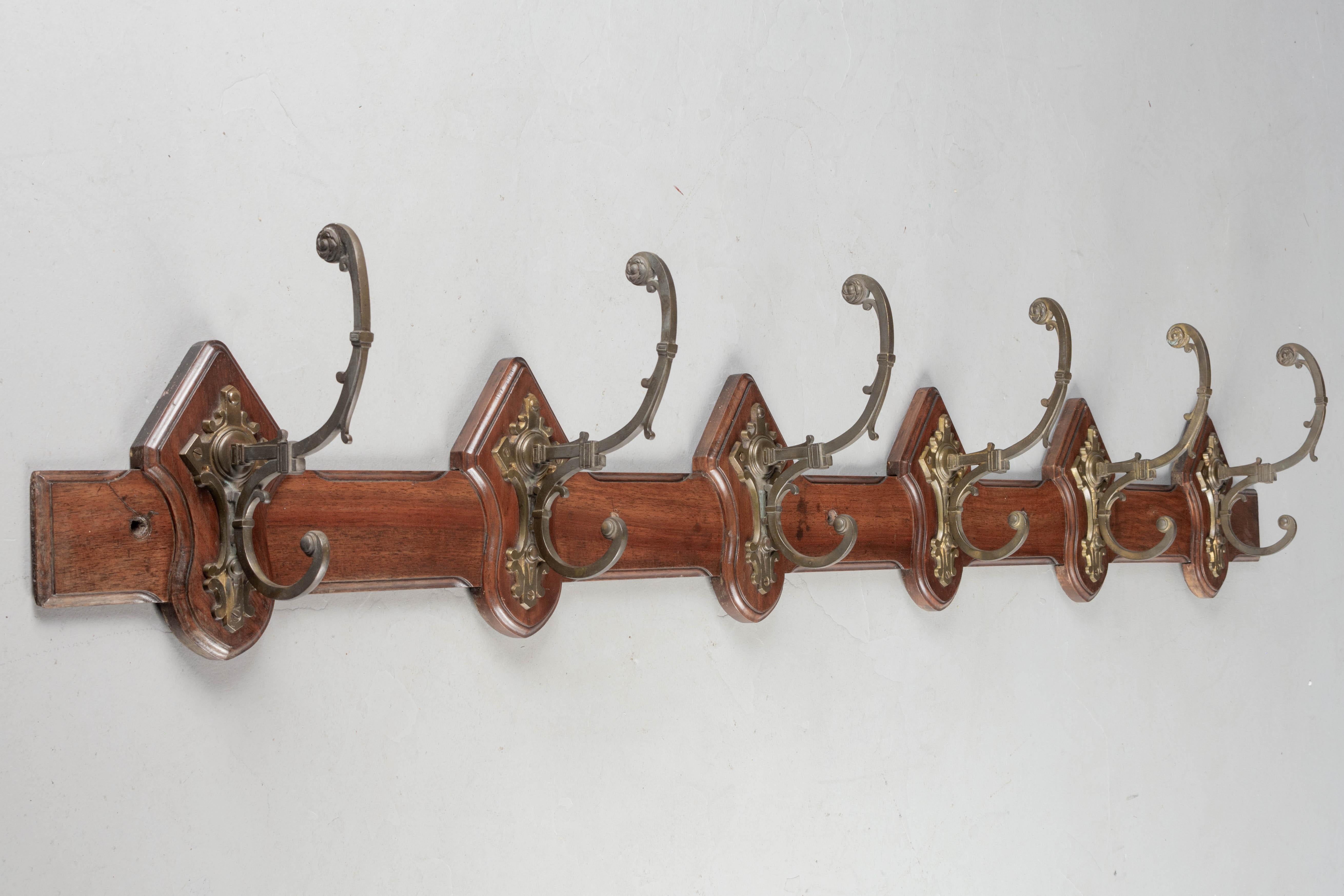 French Mahogany Porte Manteau or Coat Rack In Good Condition For Sale In Winter Park, FL