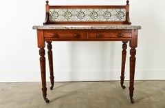 Französischer Mahagoni-Waschtisch auf Rollen