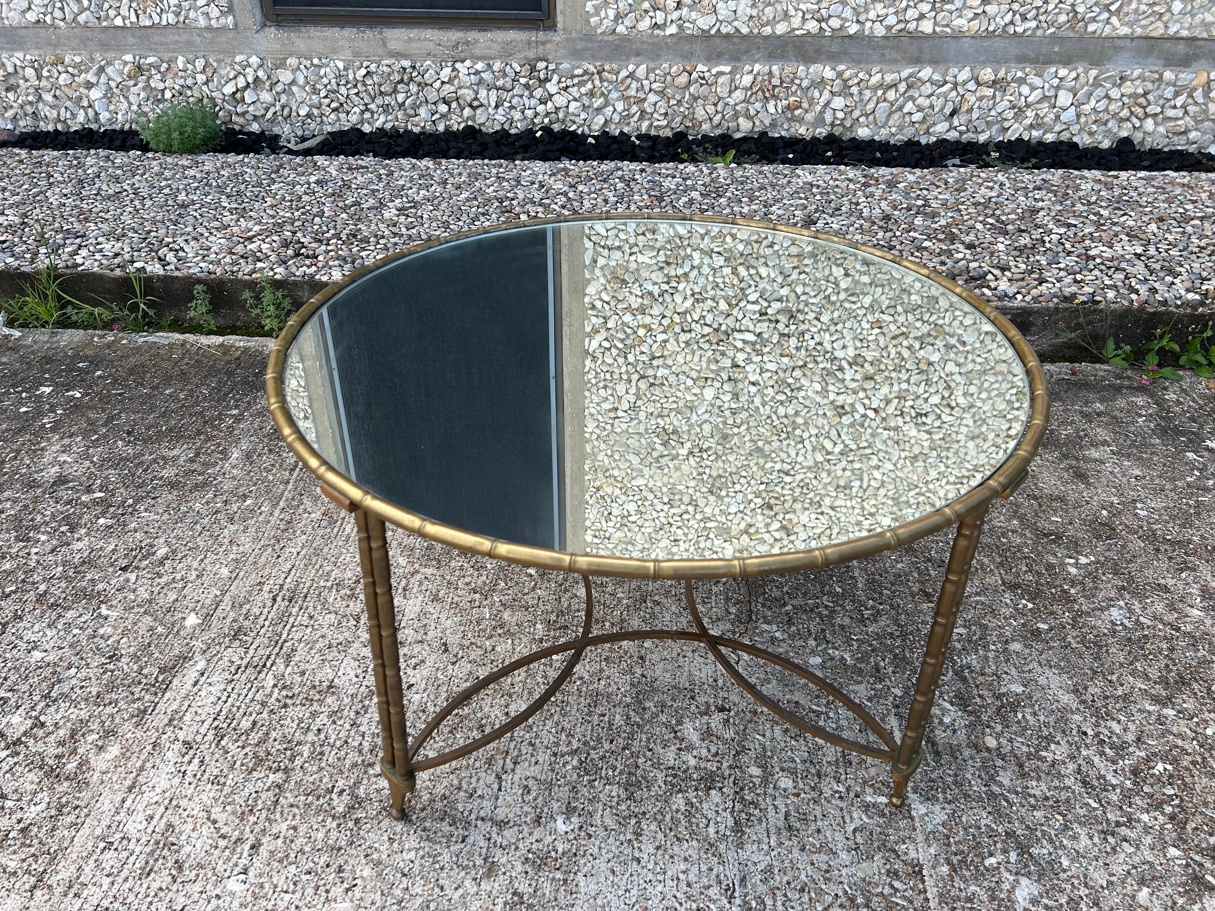 French Maison Baguès Attributed Brass Coffee Table In Good Condition For Sale In Houston, TX
