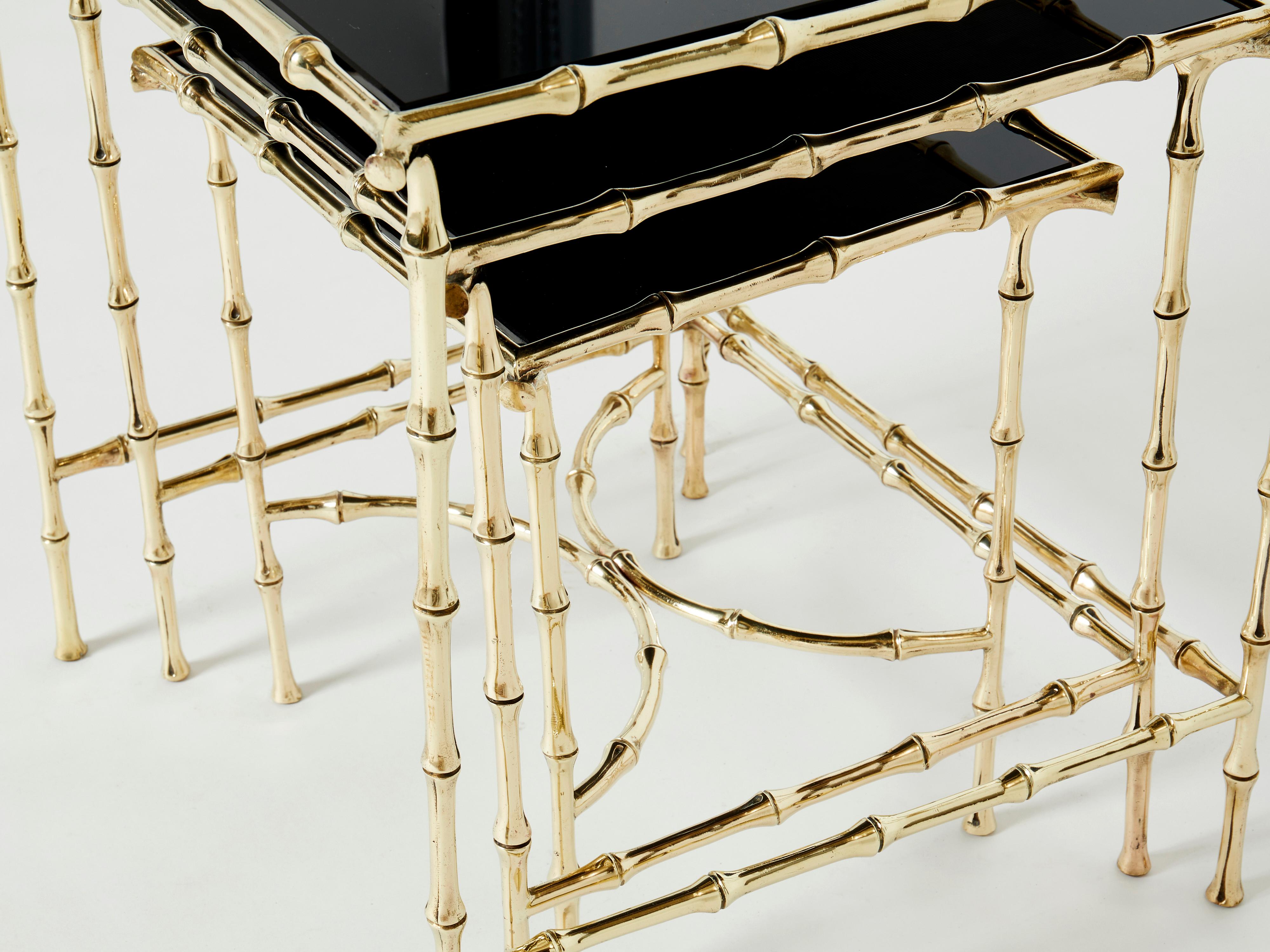 French Maison Baguès Bamboo Brass Black Top Nesting Tables 1960s In Good Condition For Sale In Paris, IDF
