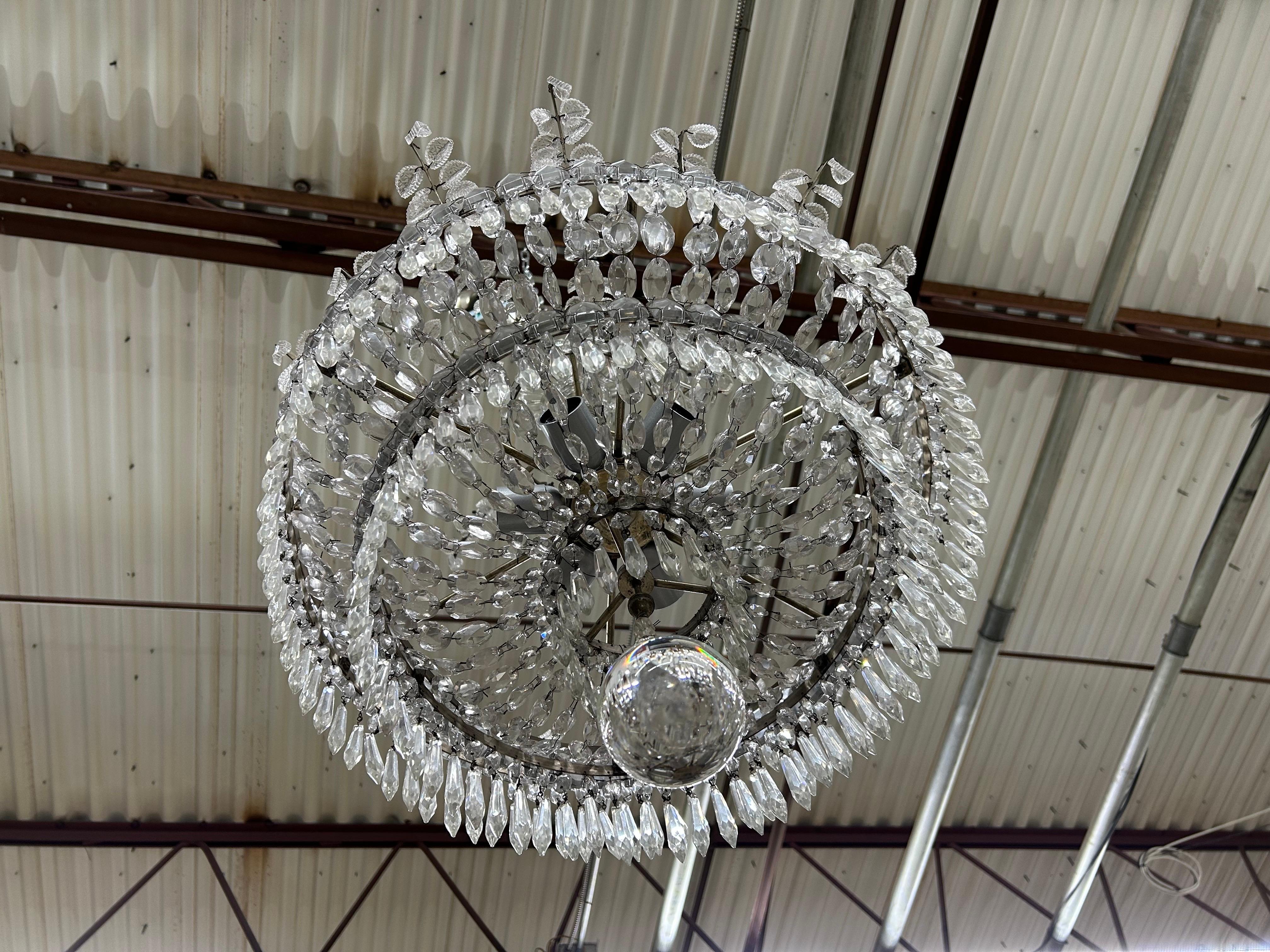 Lampadario di cristallo francese Maison Baguès in vendita 2