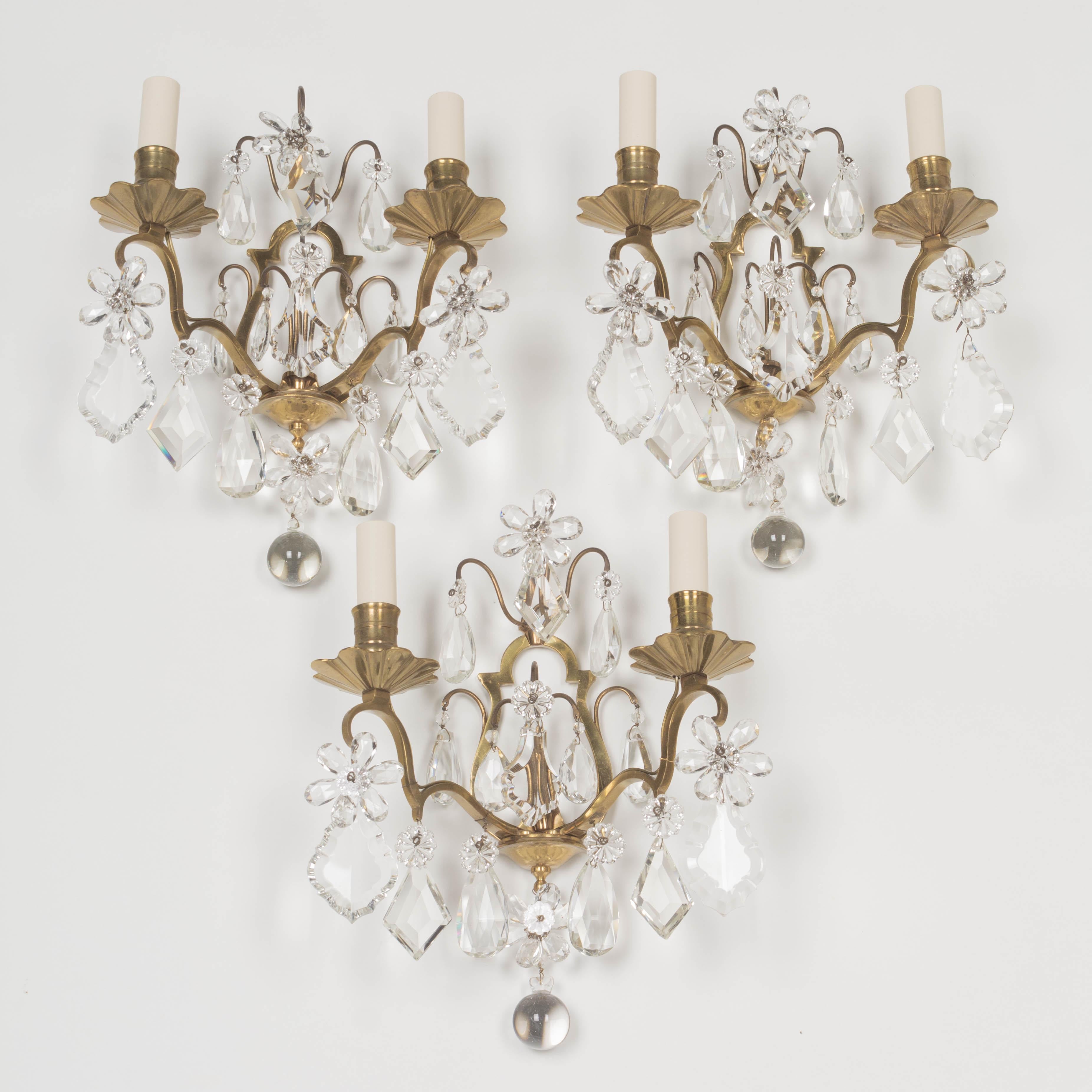 French Maison Baguès Crystal Sconces, a Set of 3 In Good Condition In Winter Park, FL