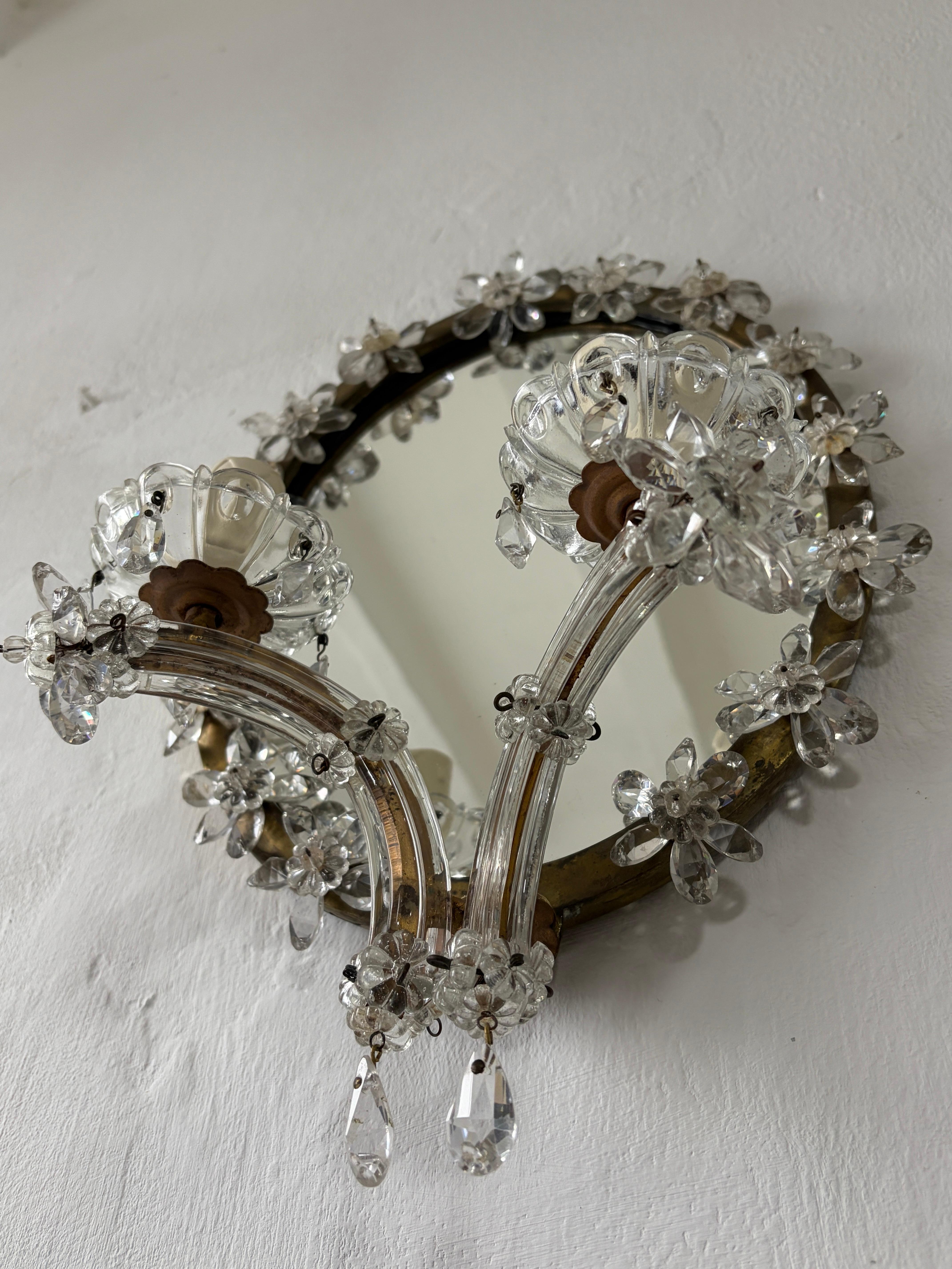 French Maison Bagues Style Crystal Flower Mirror Sconces Murano Glass Prisms OLD en venta 4