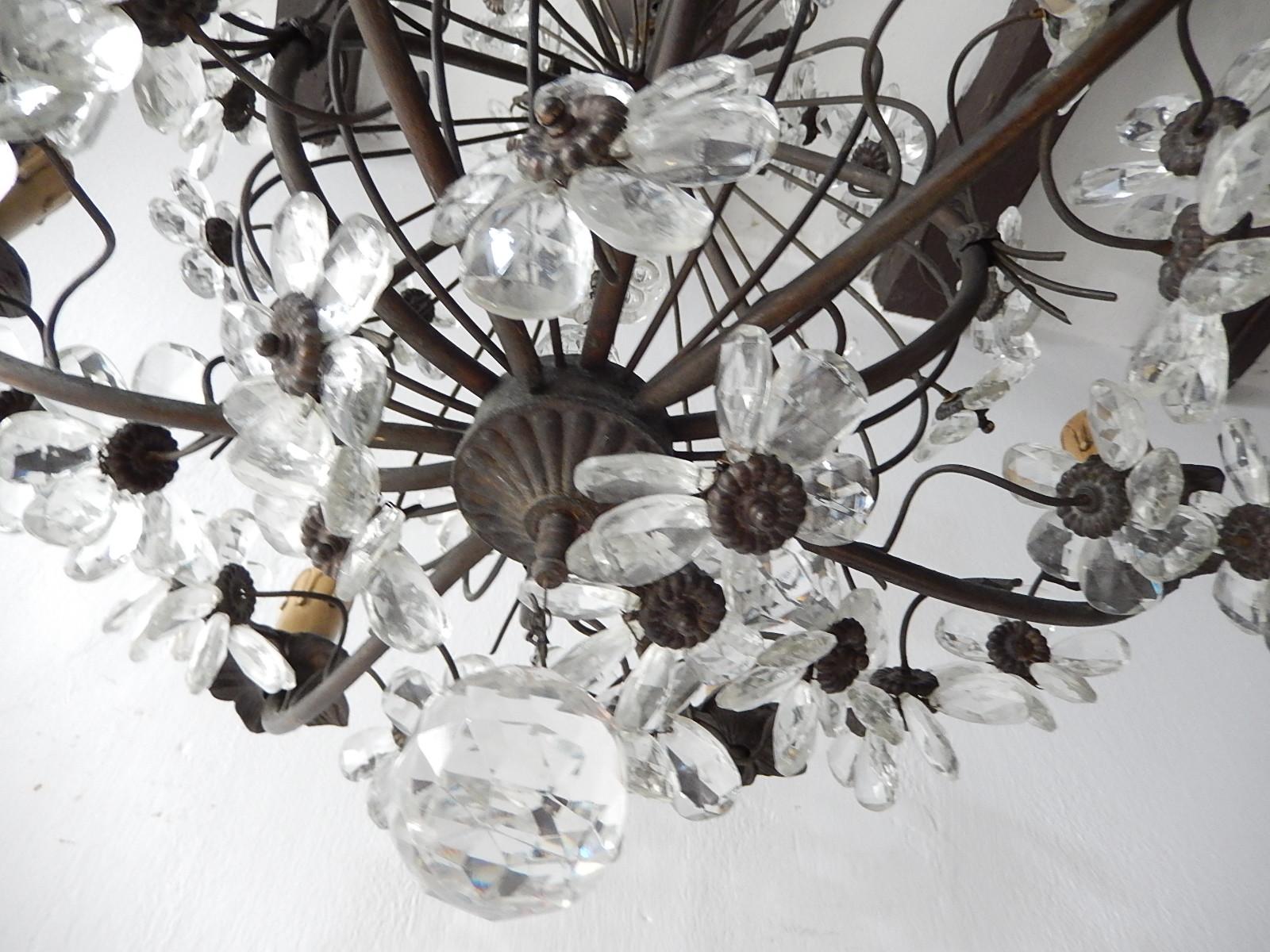 French Maison Baguès Style Crystal Prisms Flowers Bronze Chandelier, circa 1930 3