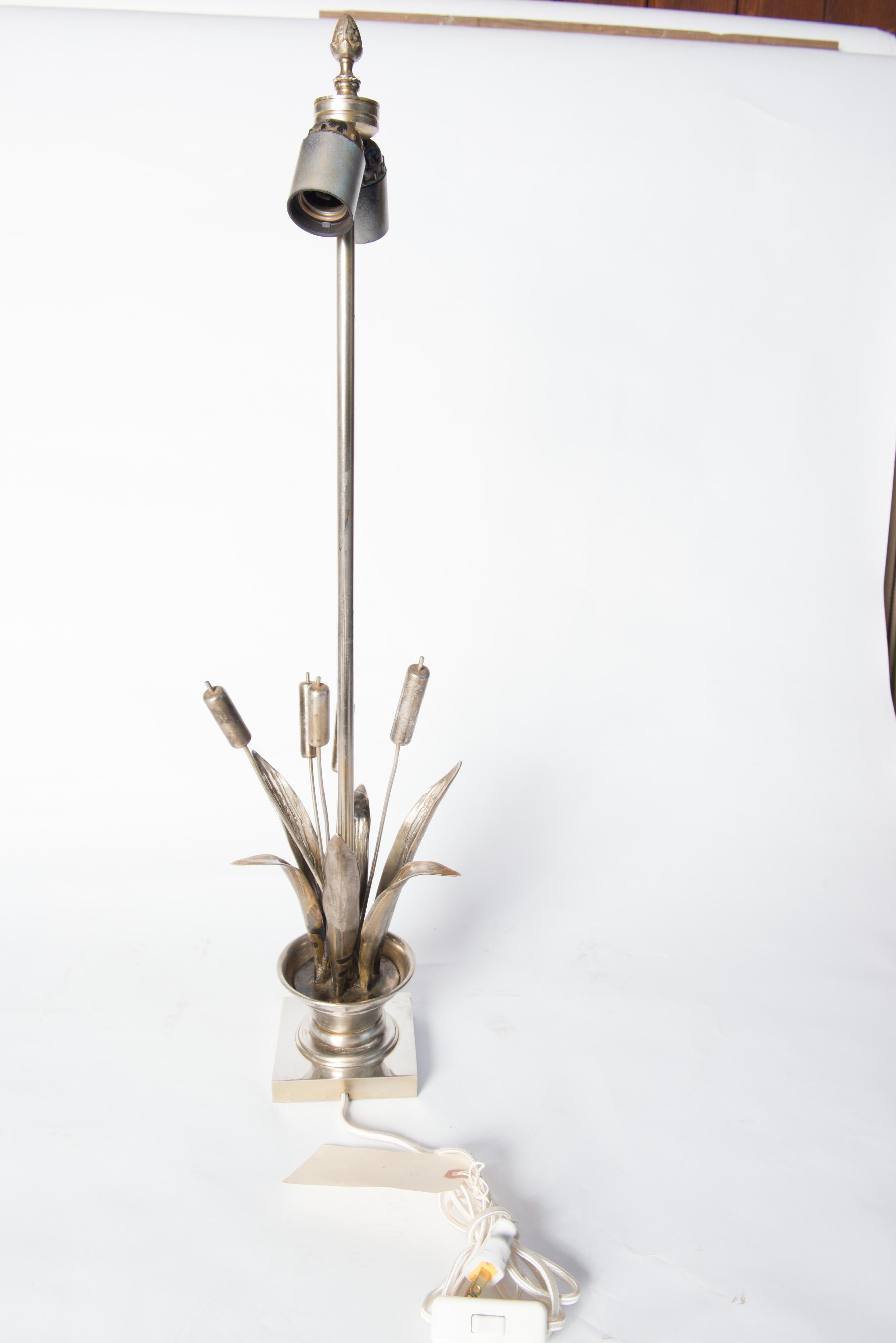 French Maison Charles style Bulrush Silver Lamp For Sale 2