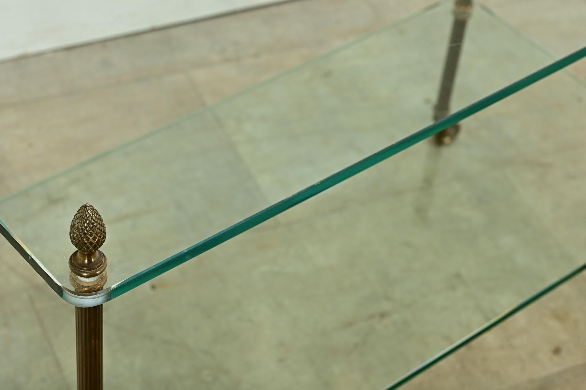 Table d'appoint à tiroirs de la Maison Charles en vente 1
