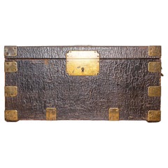 French Maison Gellée et Gainier Leather and Brass over Wood Decorative Box