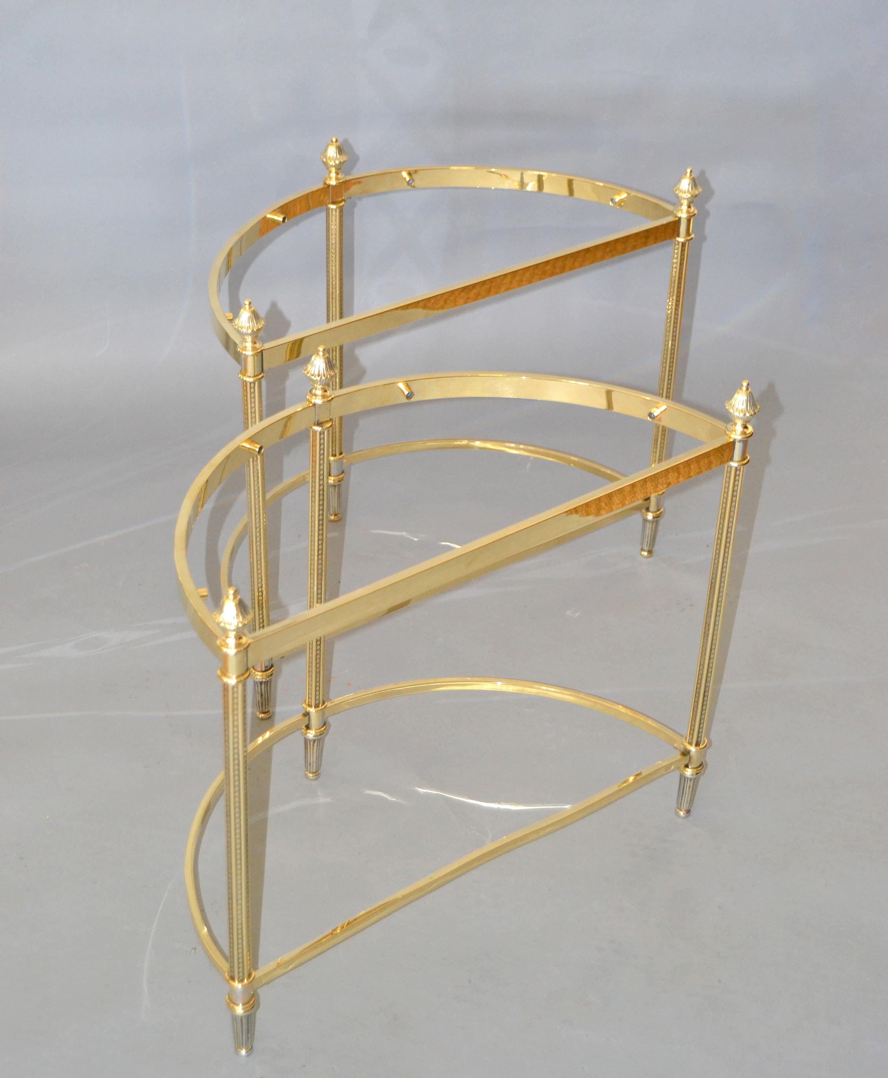 Mid-20th Century French Maison Jansen / Baguès Brass and Glass Three Pieces Coffee Table, 1950s