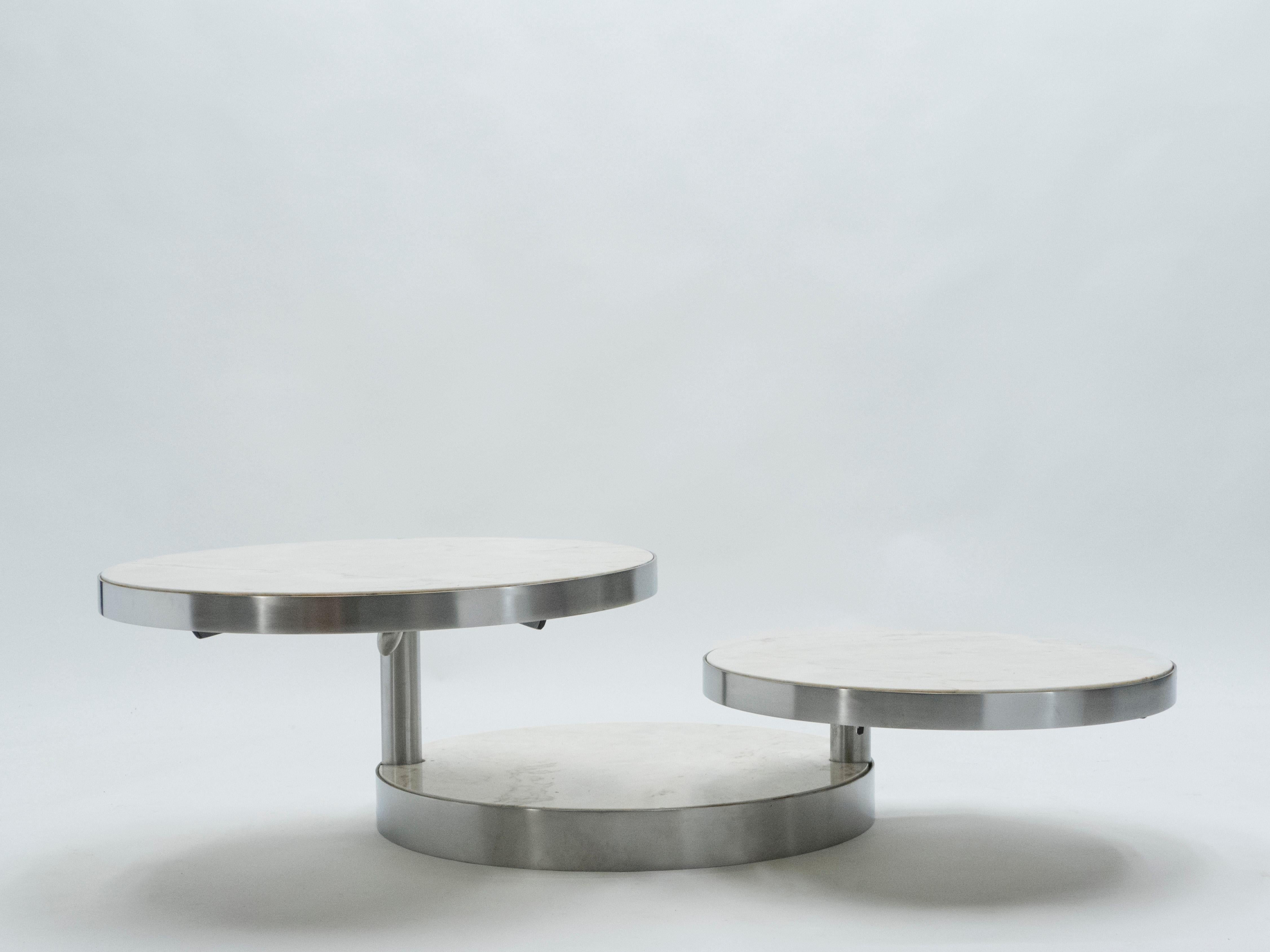 French Maison Mercier Three-Tier Marble Swivel Coffee Table, 1970s In Good Condition In Paris, IDF