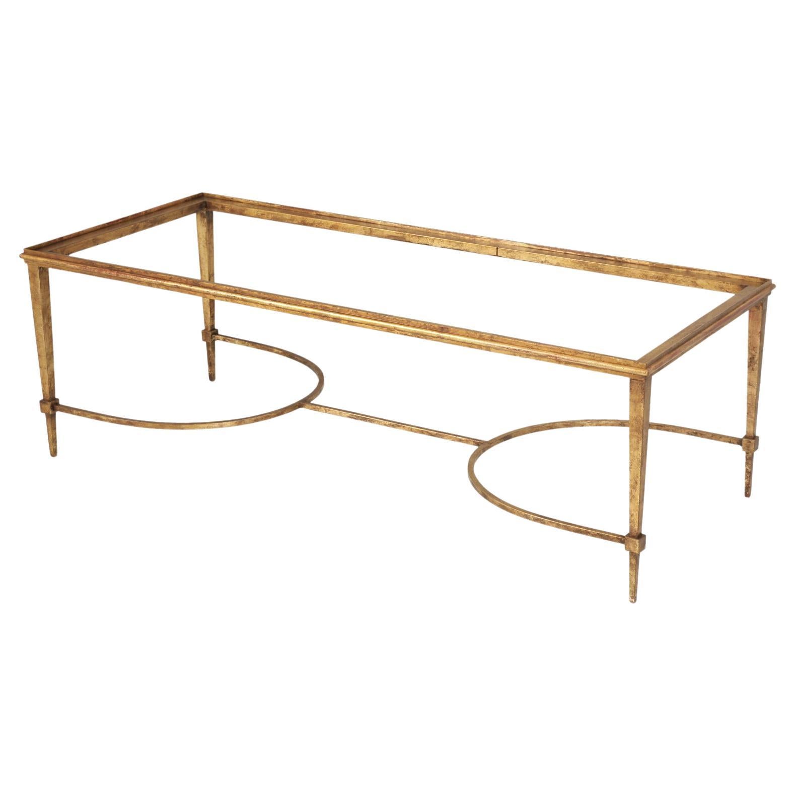 Table basse en fer doré d'inspiration Maison Ramsey, fabriquée à la main sur commande au niveau local en vente