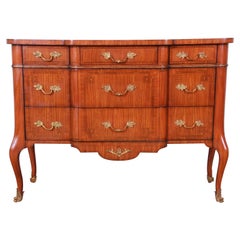 Cómoda o servidor francés de madera satinada con bandas Maitland Smith