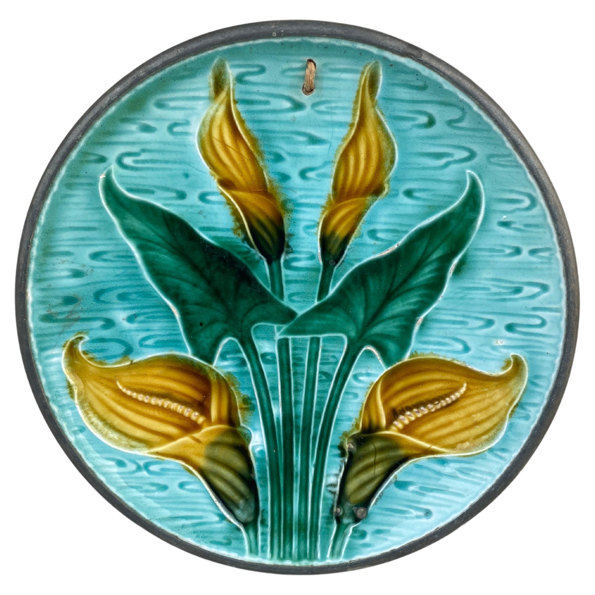 French Majolica Arum Plate, circa 1900 For Sale