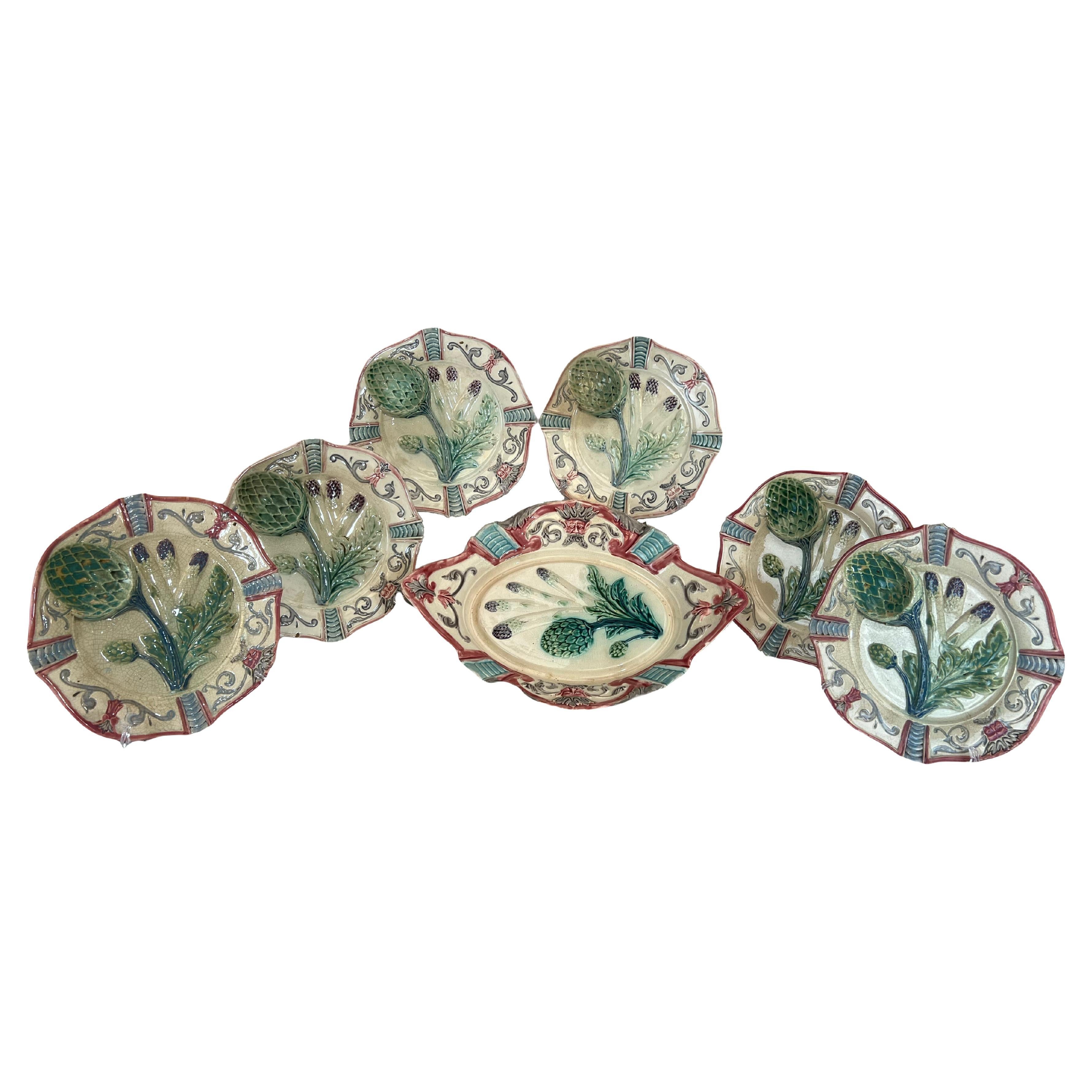 French majolica Asparagus artichoke platter and 6 plates Fives Lille 19th For Sale