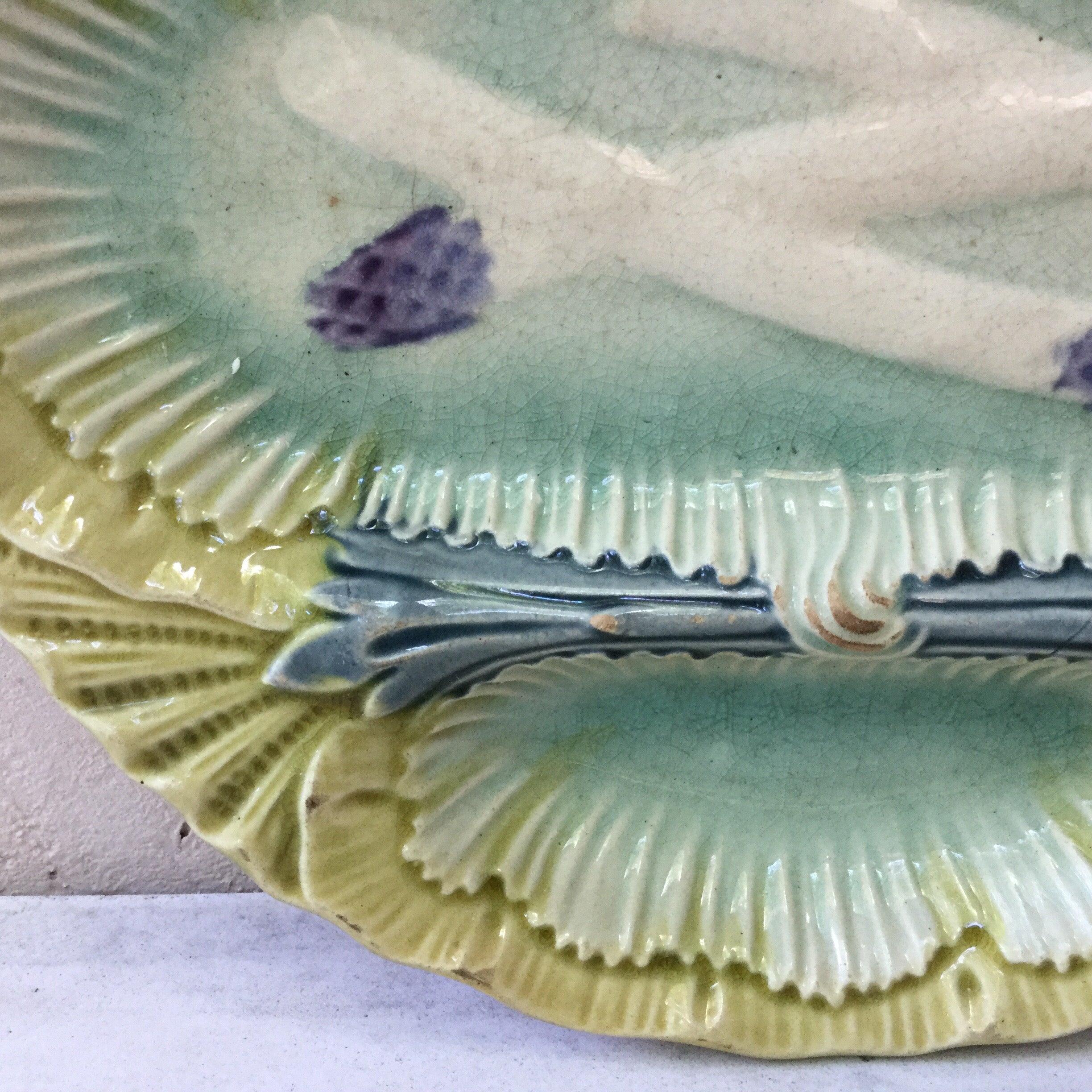 French Provincial French Majolica Asparagus Plate, circa 1890