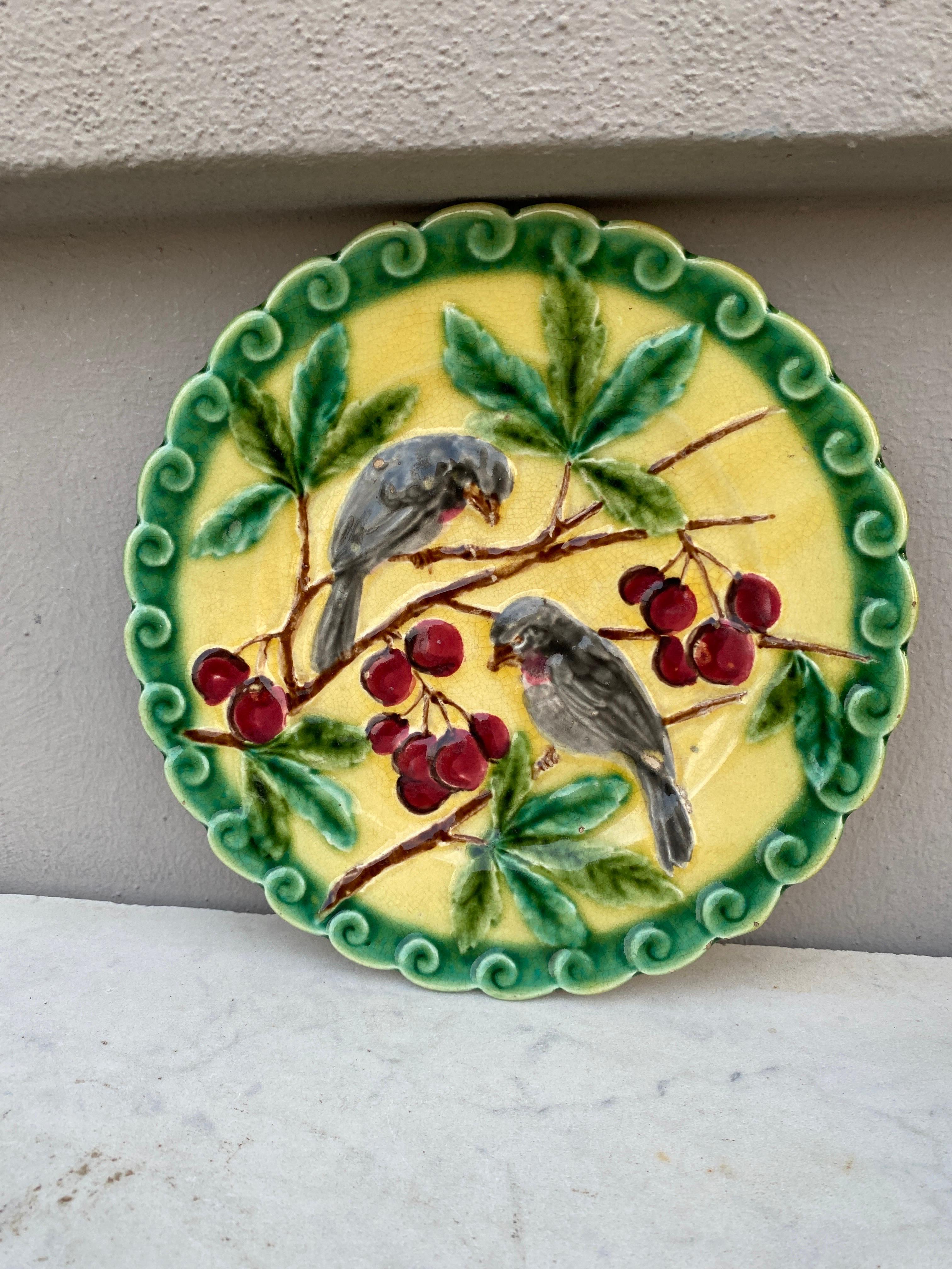 French Majolica Asparagus Plate, circa 1890 In Good Condition For Sale In Austin, TX
