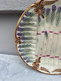 French Majolica Asparagus Plate Onnaing, circa 1890