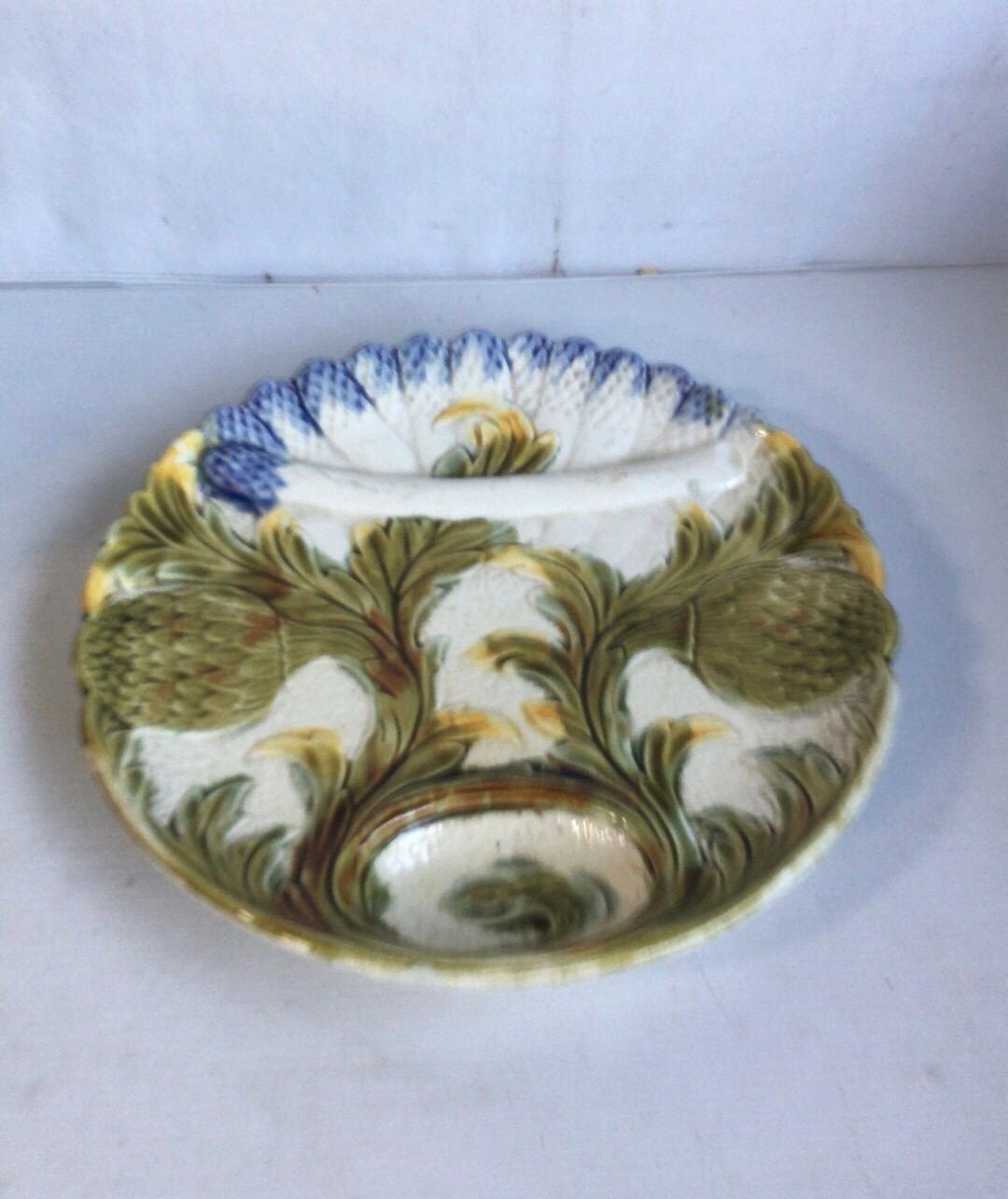 Country French Majolica Asparagus Plate Orchies, circa 1890 For Sale