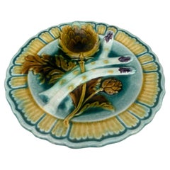 Assiette à asperges en majolique française Salins, vers 1890