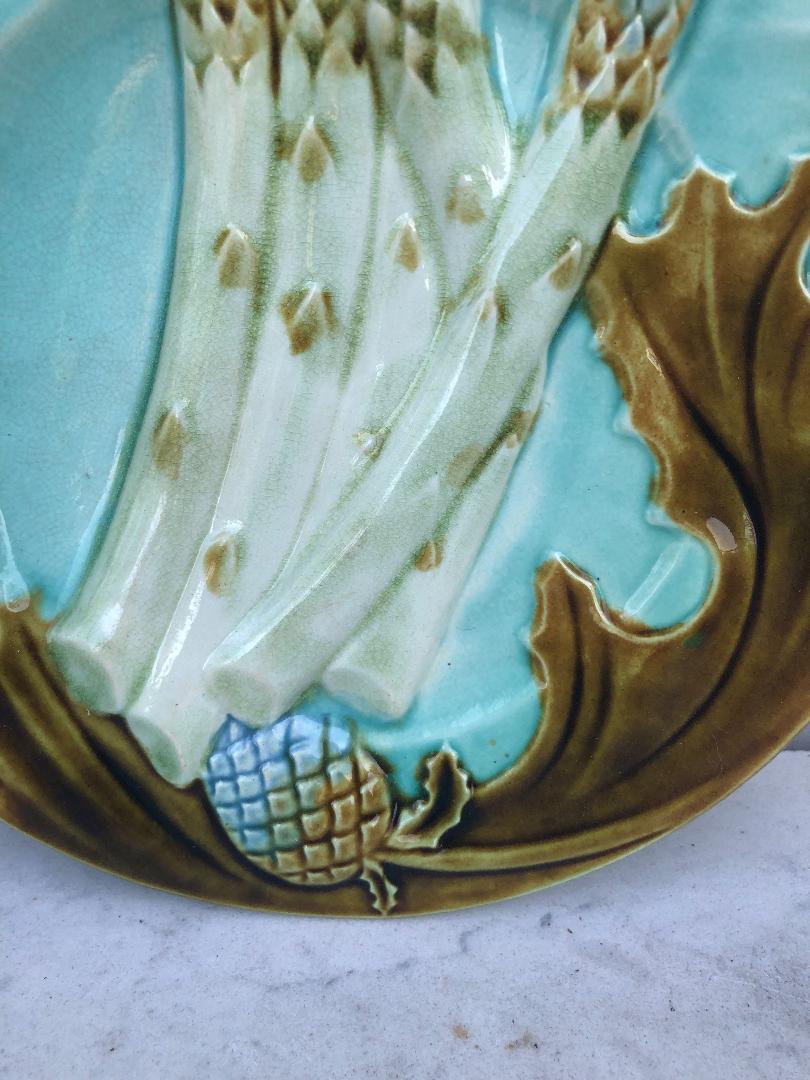 Country French Majolica Asparagus Plate Salins, circa 1890 For Sale