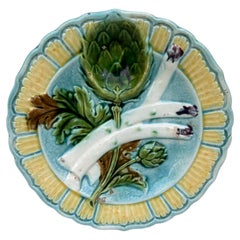Assiette à asperges en majolique française Salins, vers 1890