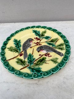 French Majolica Bird & Holly Plate Sarreguemines, circa 1880