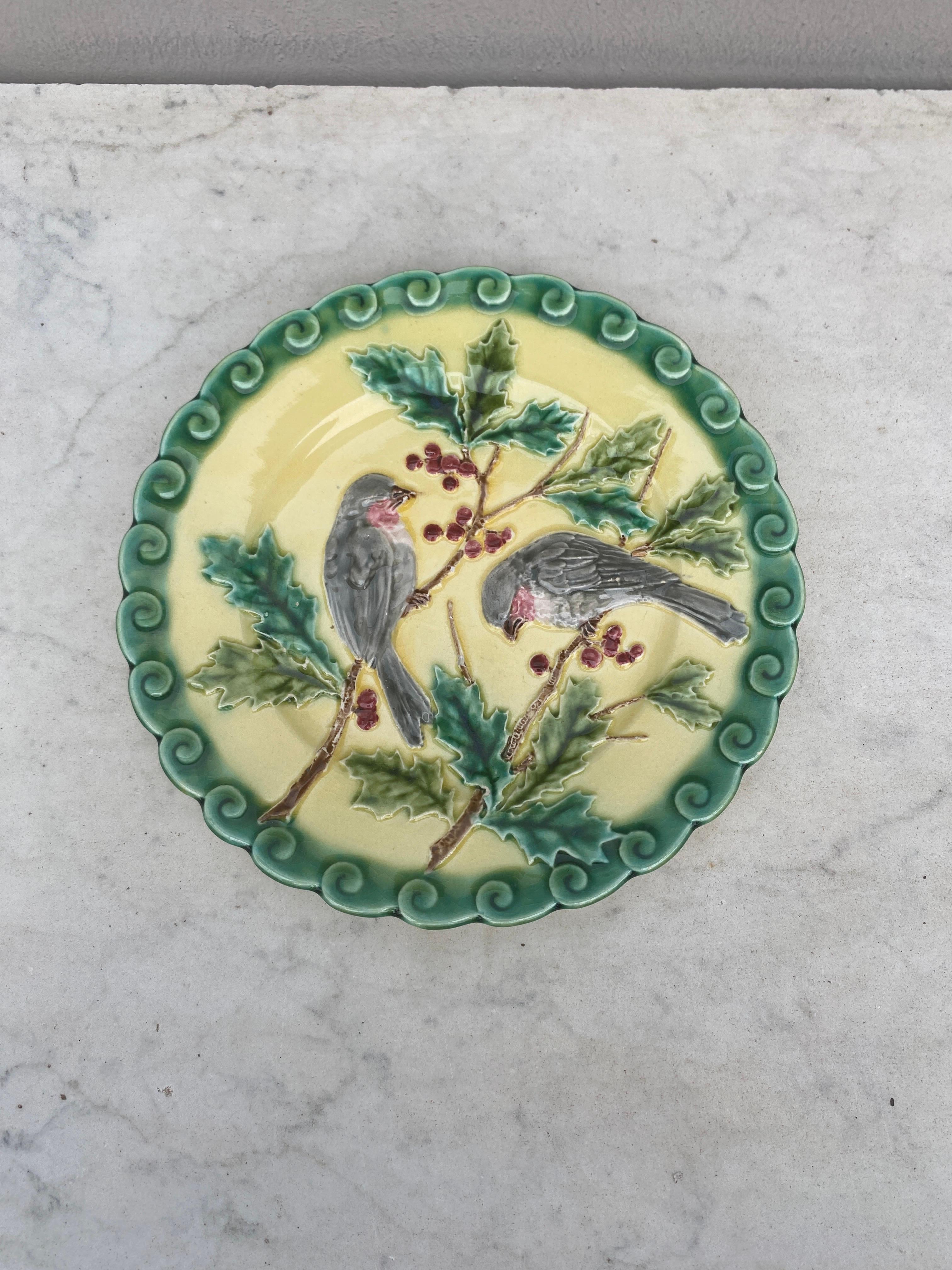 French Provincial French Majolica Bird & Holly Plate Sarreguemines, circa 1880 For Sale