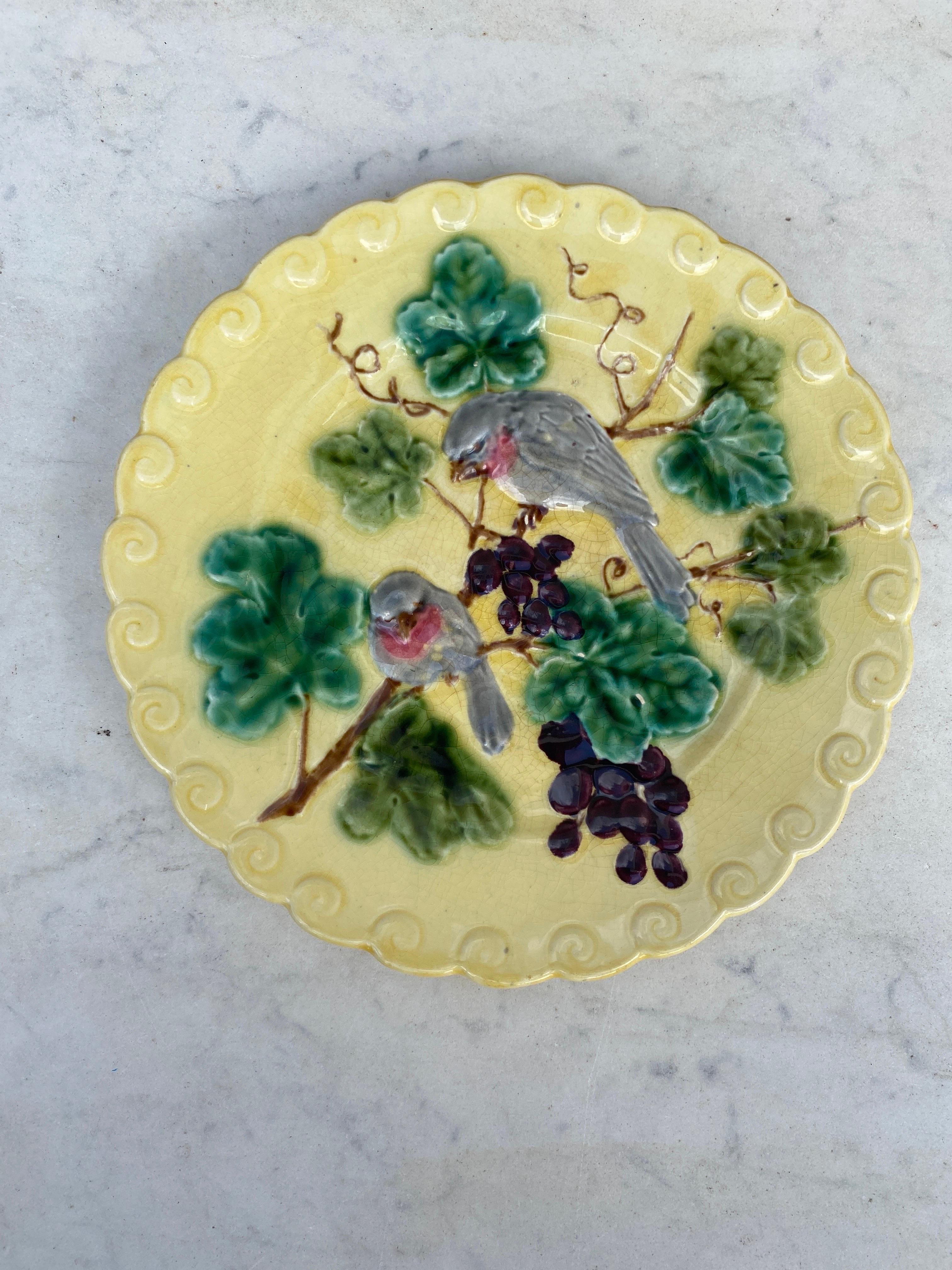 French Provincial French Majolica Bird & Holly Plate Sarreguemines, circa 1880 For Sale