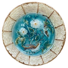 Piatto in maiolica francese per uccelli Onnaing, 1890 circa