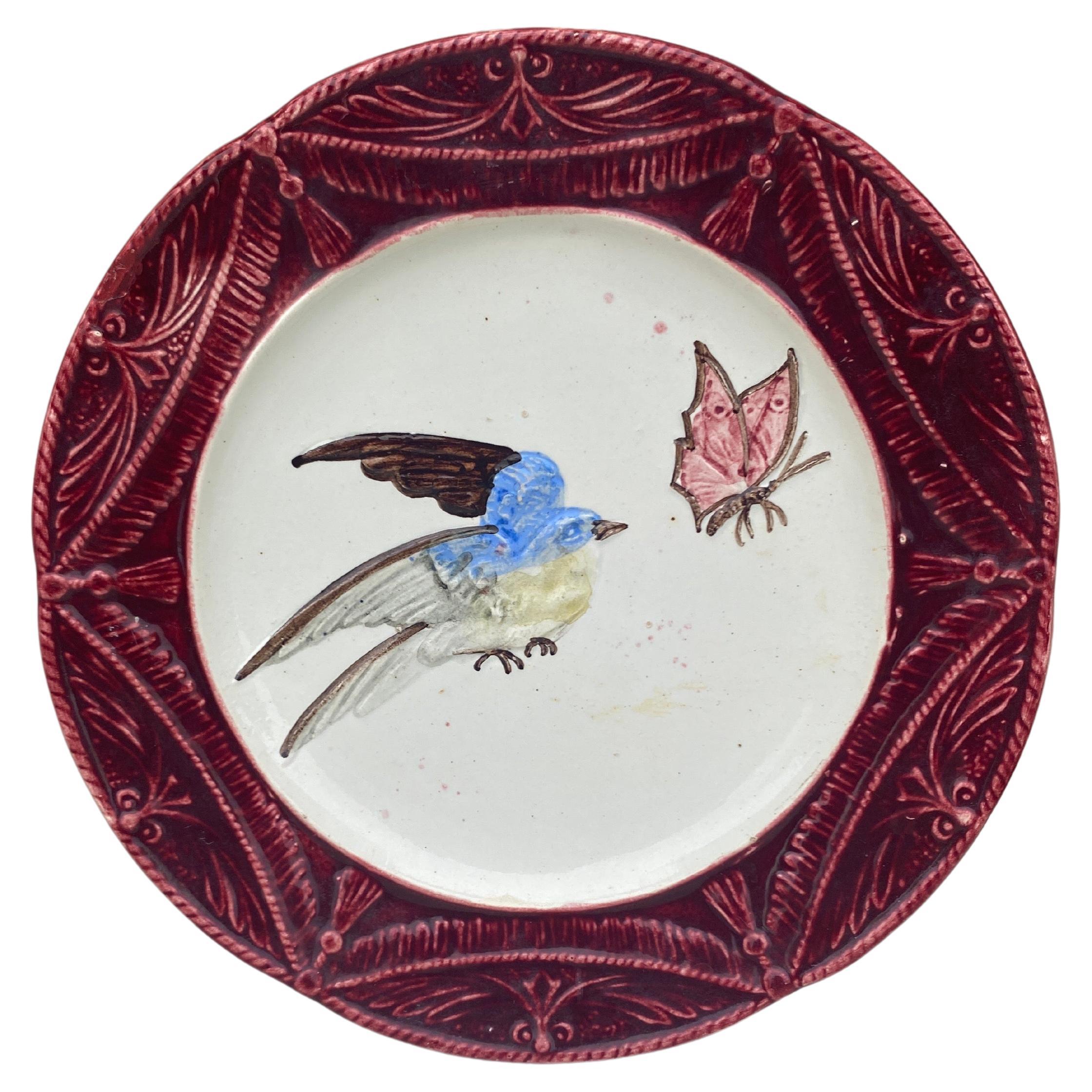 French Majolica Bird Plate Orchies, Circa 1900 For Sale