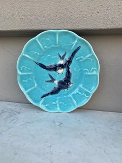French Majolica Bird Swallow Plate Sarreguemines, circa 1880
