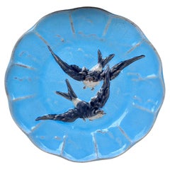 French Majolica Bird Swallow Plate Sarreguemines, circa 1880