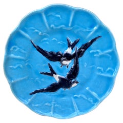 French Majolica Bird Swallow Plate Sarreguemines, circa 1880