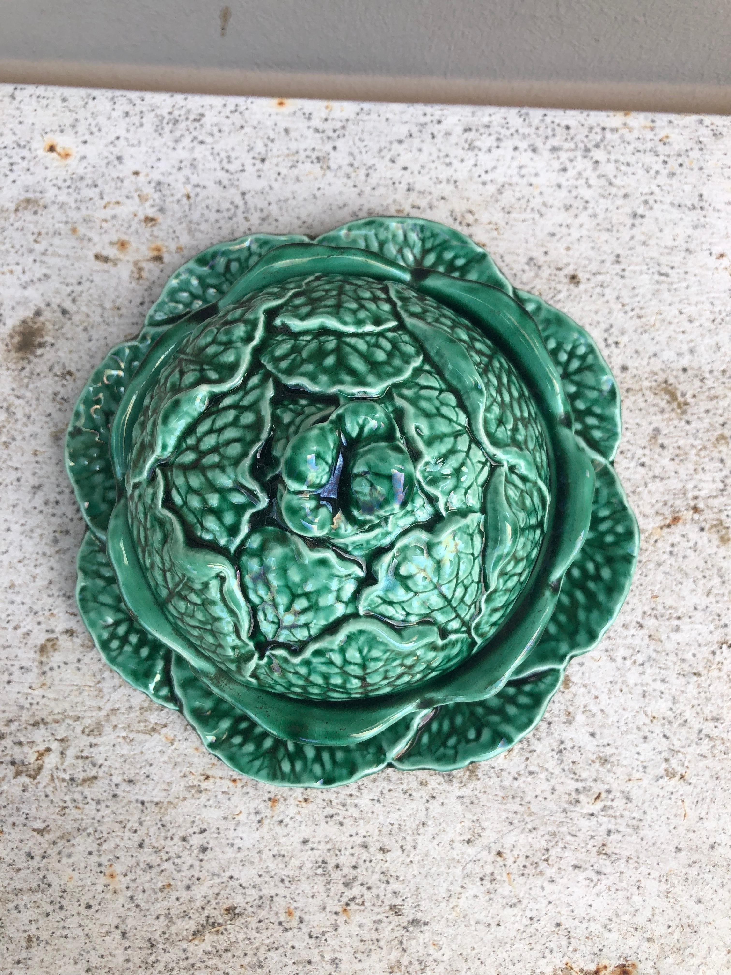 French Majolica Cabbage Tureen Sarreguemines Circa 1930 In Good Condition In Austin, TX