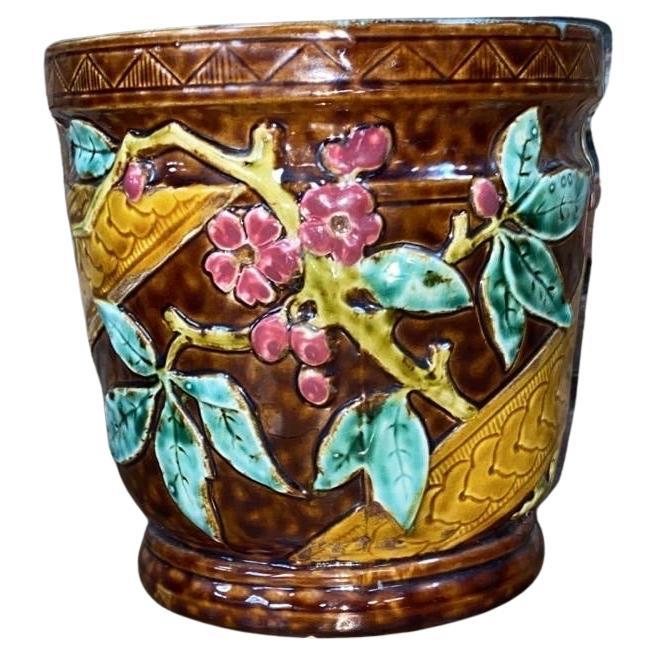 Céramique Cache pot français en majolique de Longchamp , circa 1890 en vente